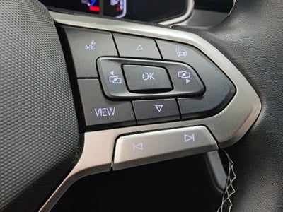 2025 Volkswagen Taos SEL AWD w/Sunroof & Nav