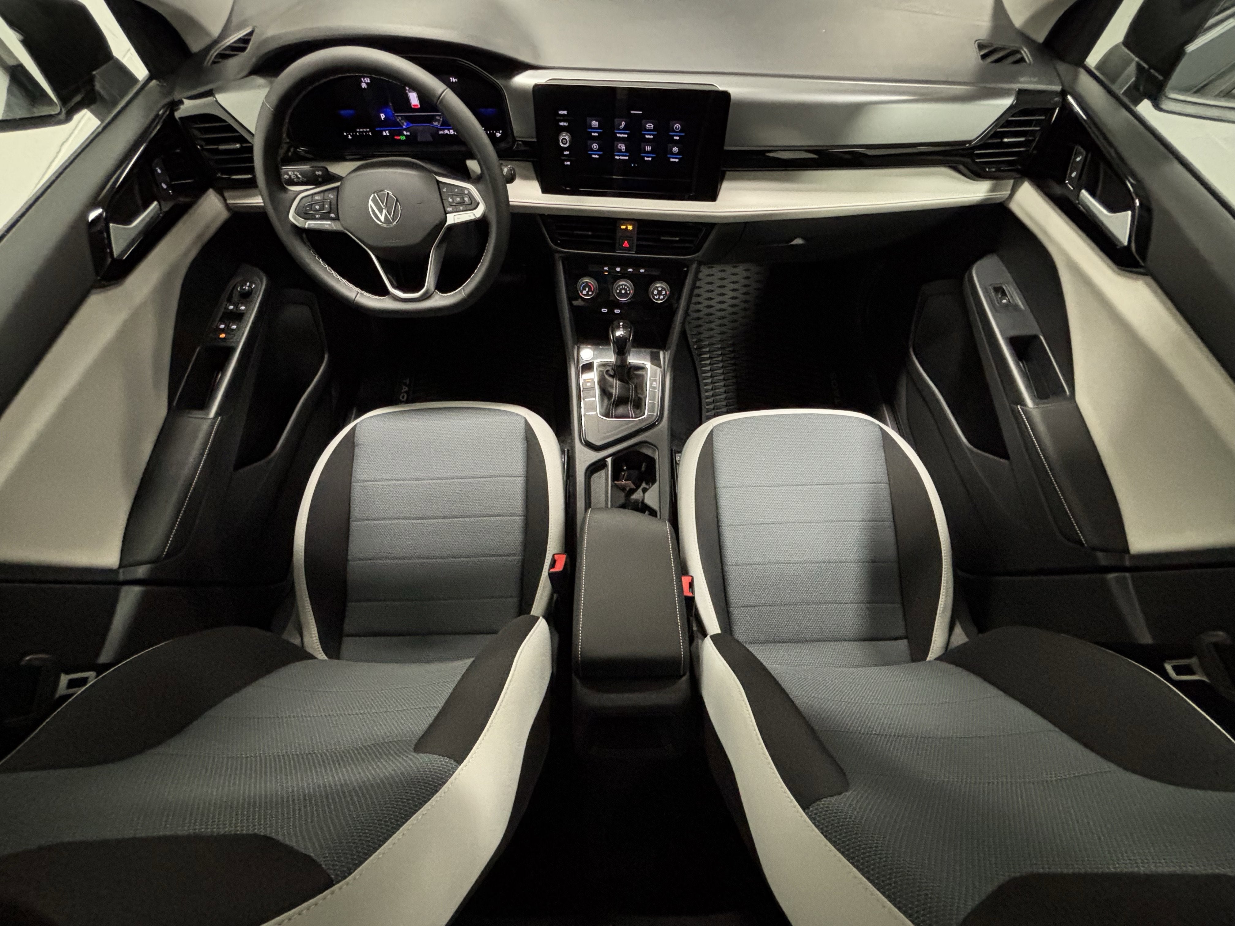 2025 Volkswagen Taos S