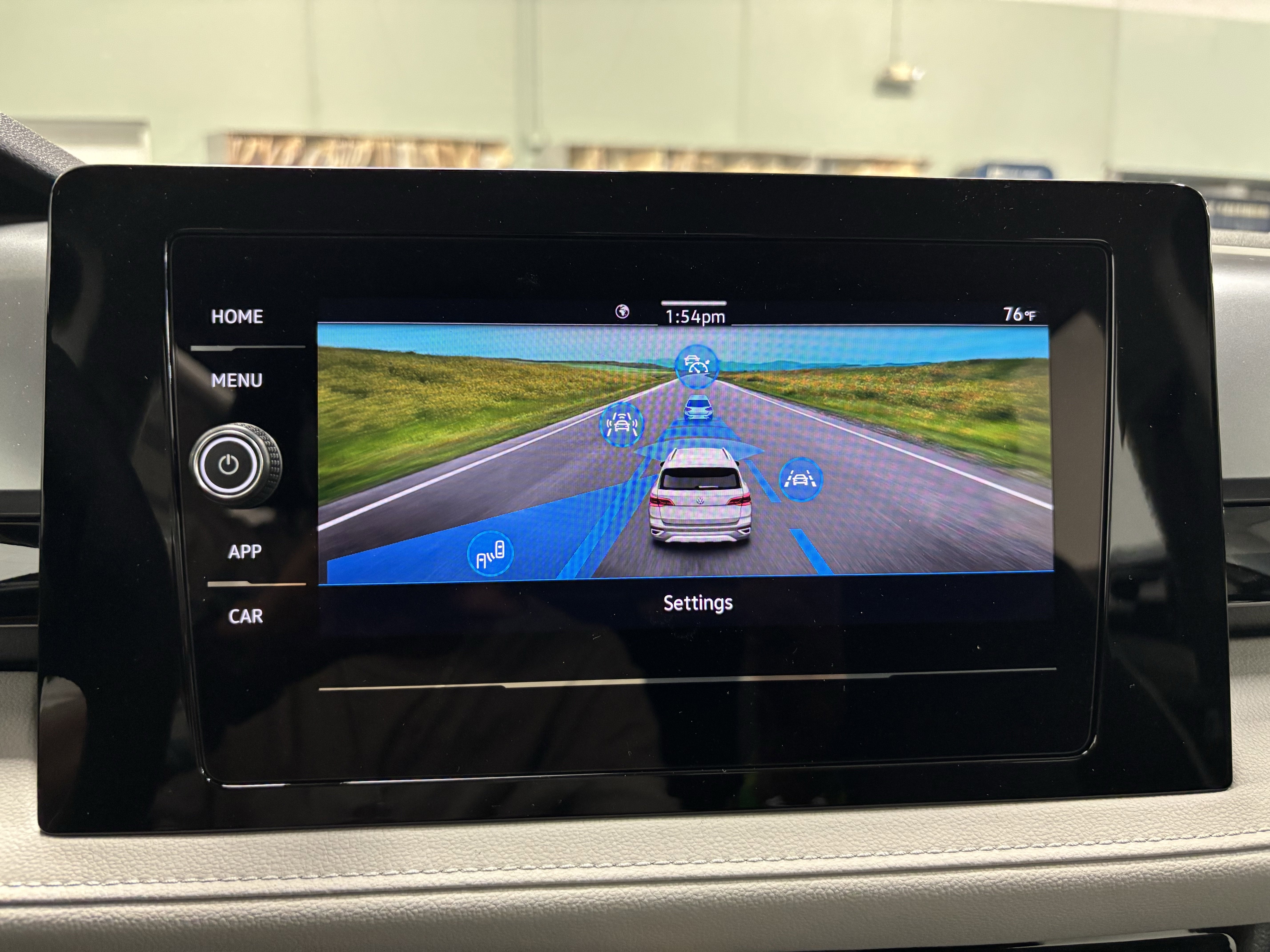 2025 Volkswagen Taos S