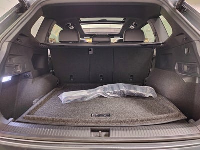 2022 Volkswagen Tiguan SE R-Line Black AWD w/SUnroof