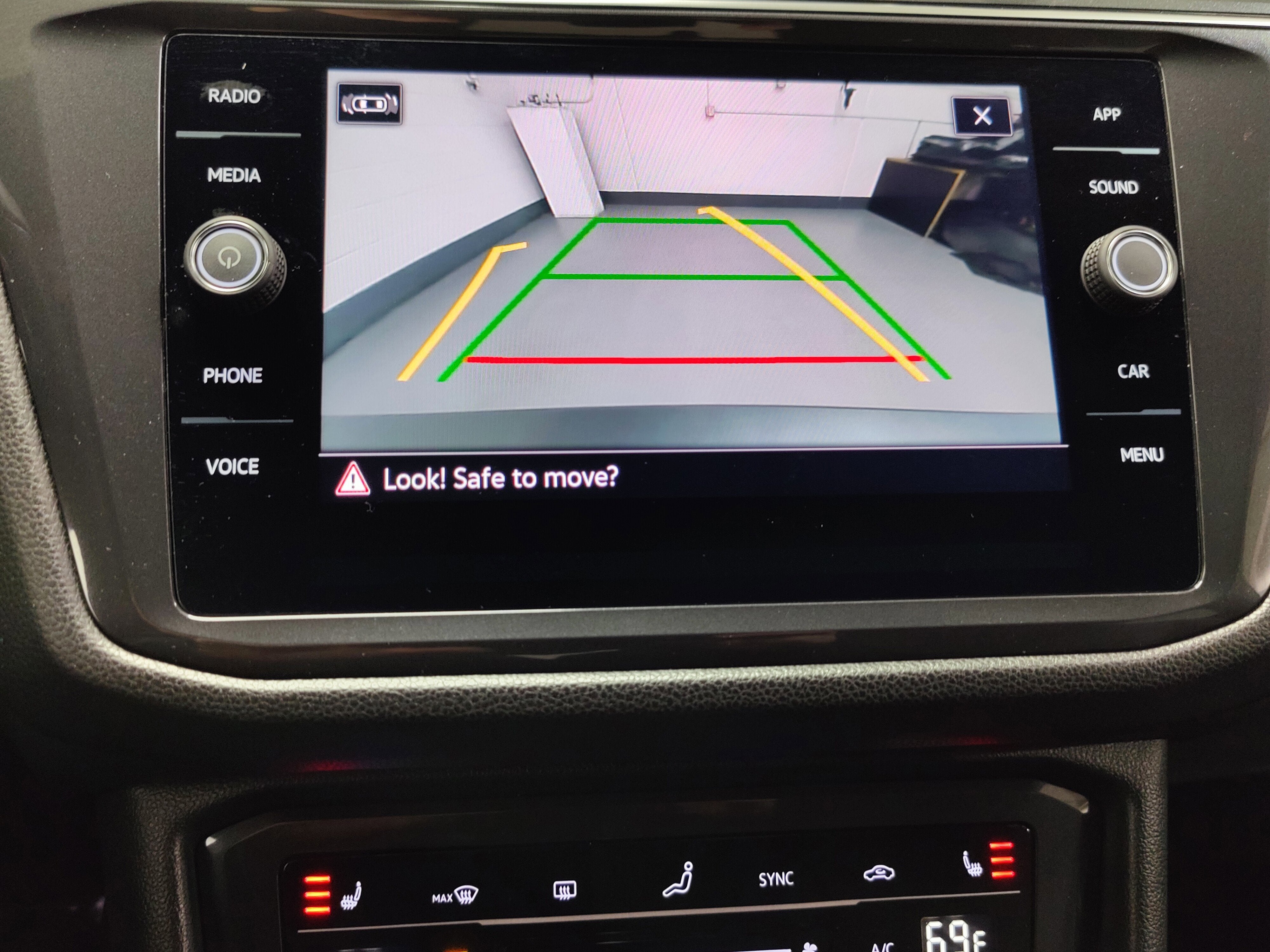 2022 Volkswagen Tiguan SE R-Line Black AWD w/SUnroof