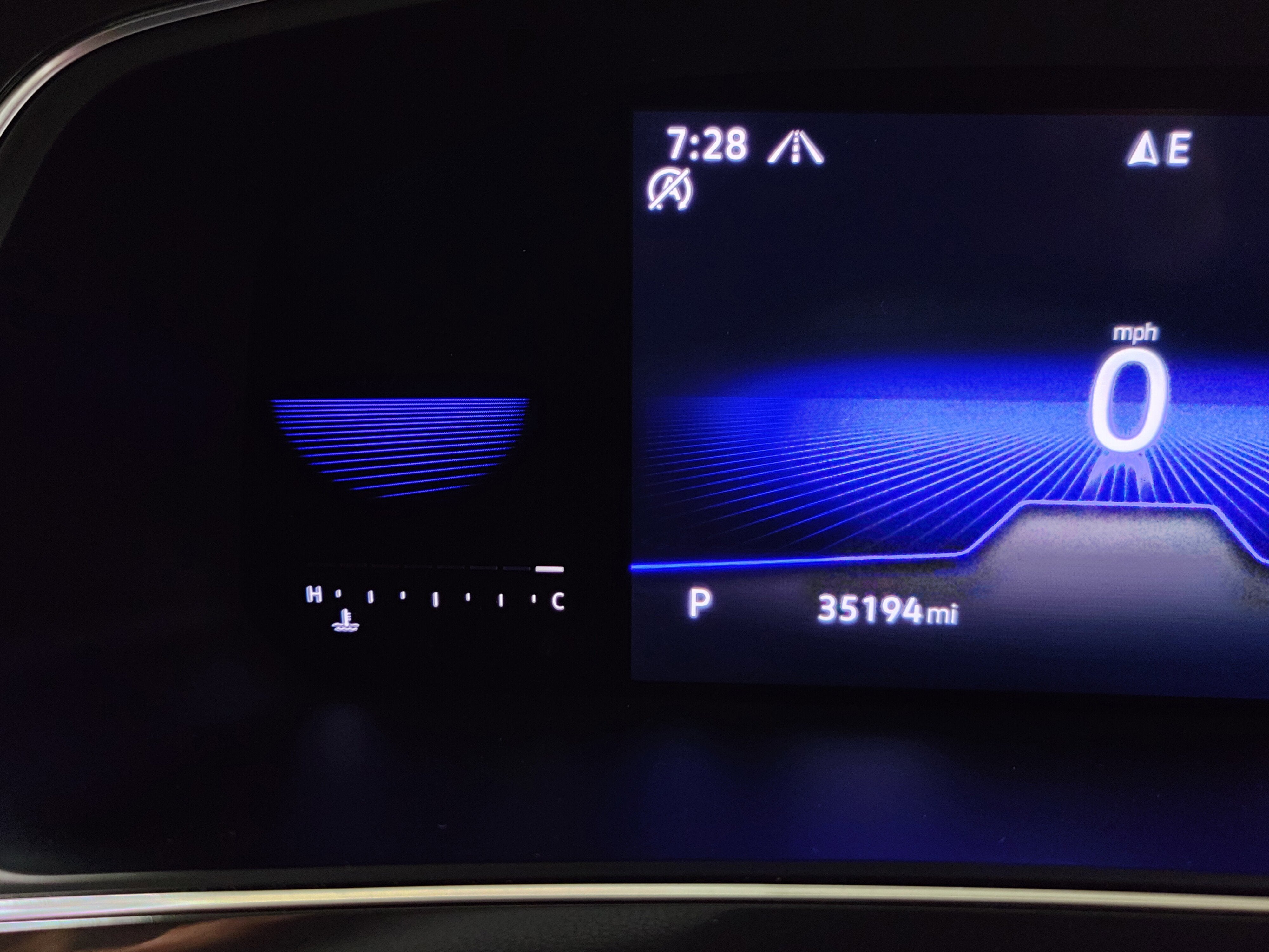 2022 Volkswagen Tiguan SE R-Line Black AWD w/SUnroof