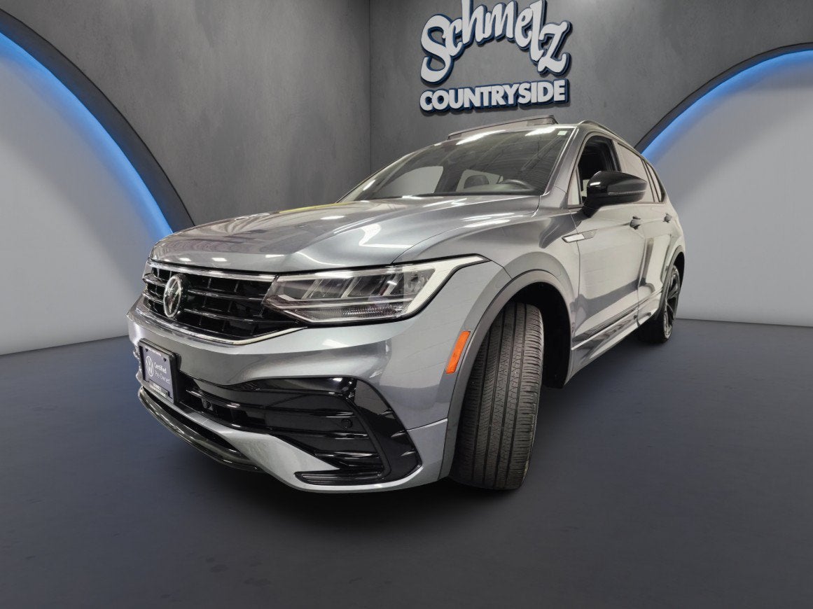 2023 Volkswagen Tiguan SE R-Line Black AWD w/Sunroof