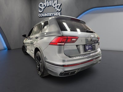 2023 Volkswagen Tiguan SE R-Line Black AWD w/Sunroof
