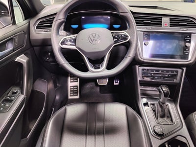 2023 Volkswagen Tiguan SE R-Line Black AWD w/Sunroof