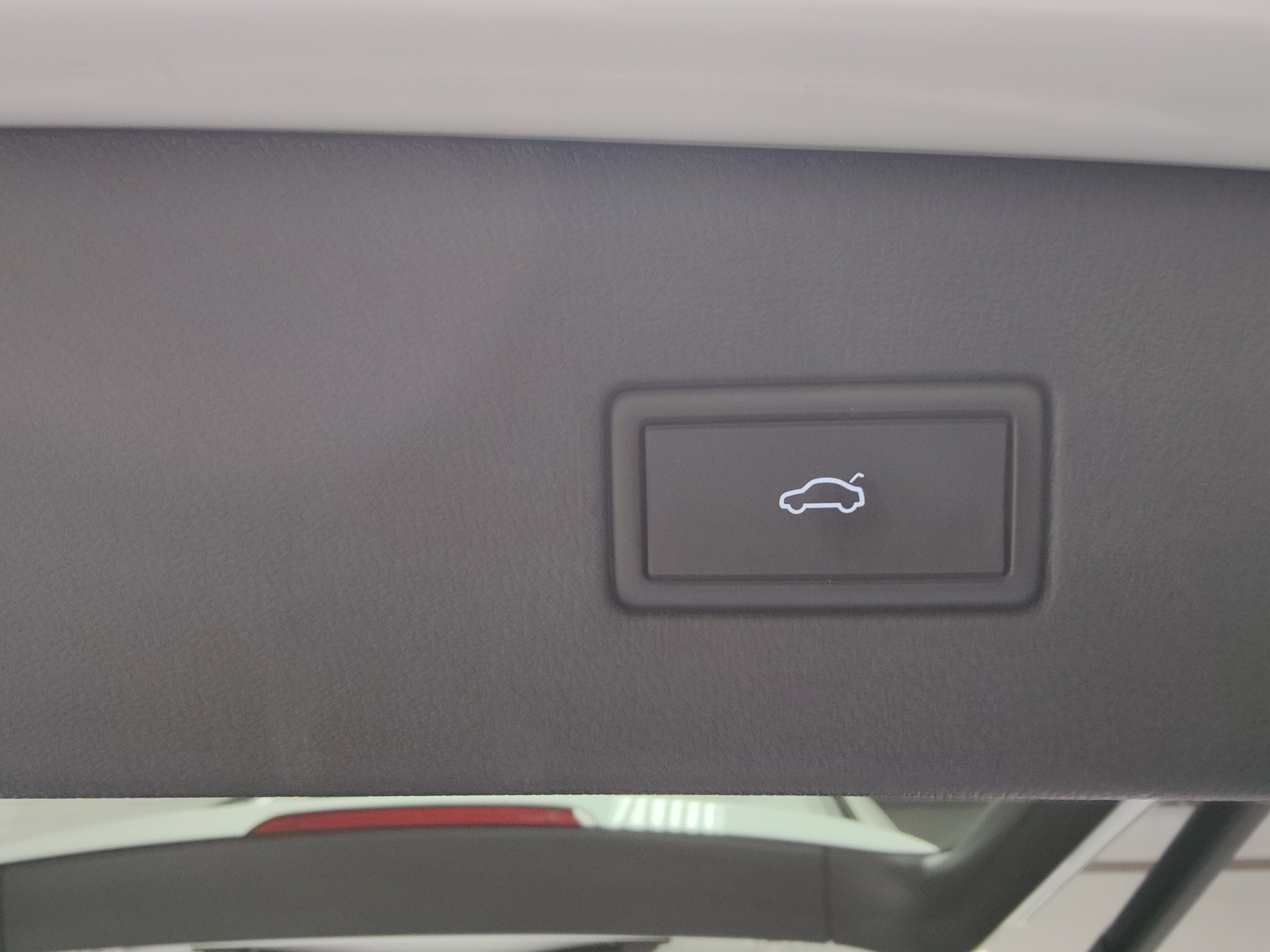 2022 Volkswagen Tiguan SE R-Line Black AWD w/Sunroof