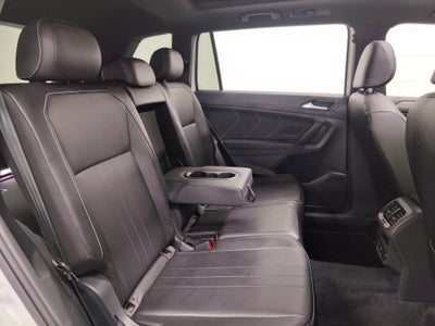 2022 Volkswagen Tiguan SE R-Line Black AWD w/Sunroof