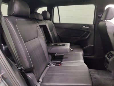 2024 Volkswagen Tiguan SE R-Line Black AWD w/Sunroof