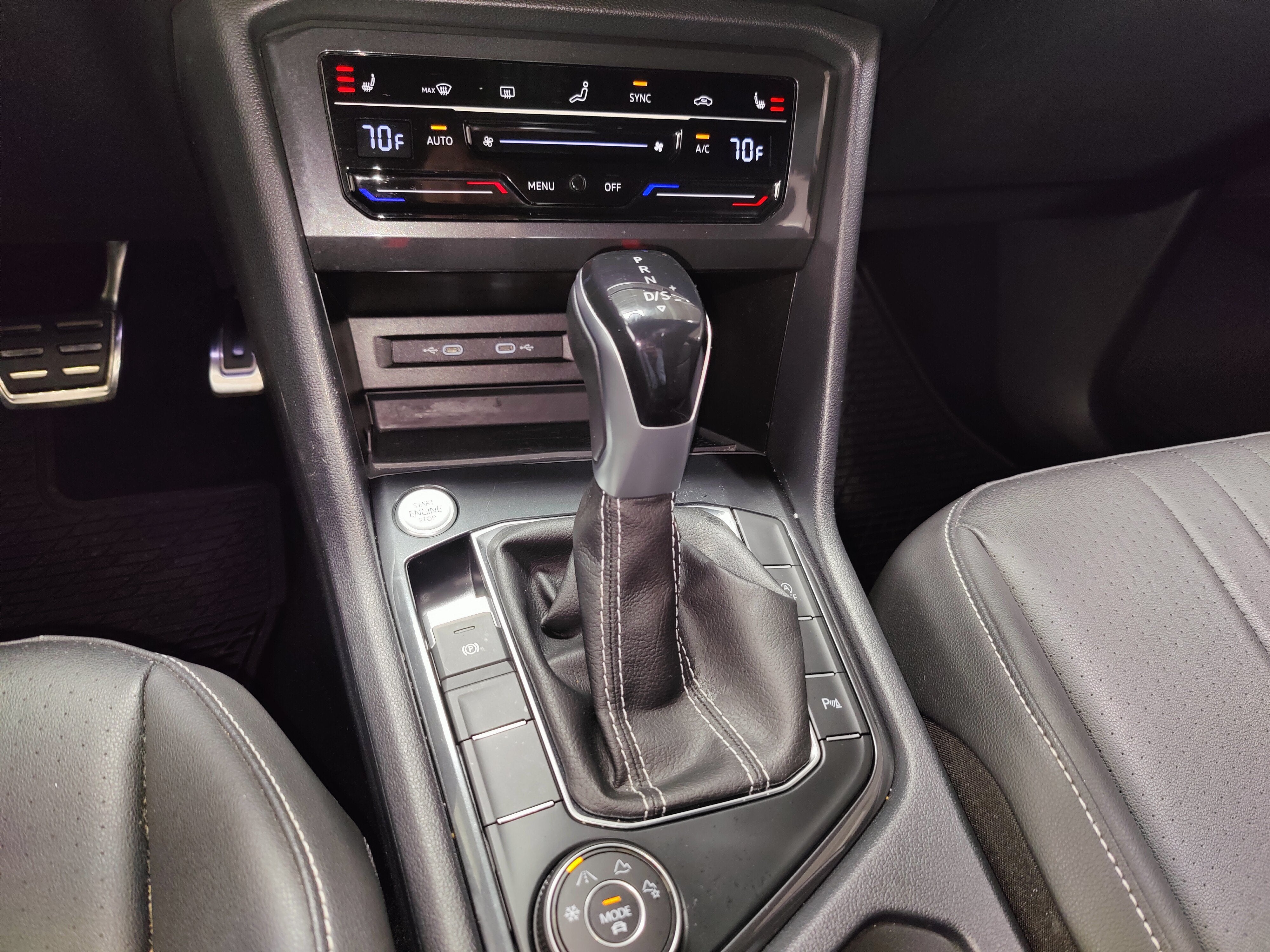 2023 Volkswagen Tiguan AWD SE R-Line Black w/Sunroof
