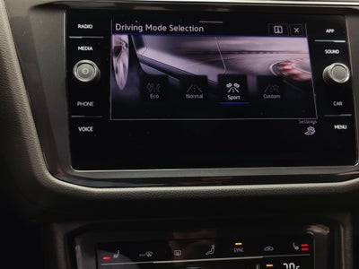 2023 Volkswagen Tiguan AWD SE R-Line Black w/Sunroof