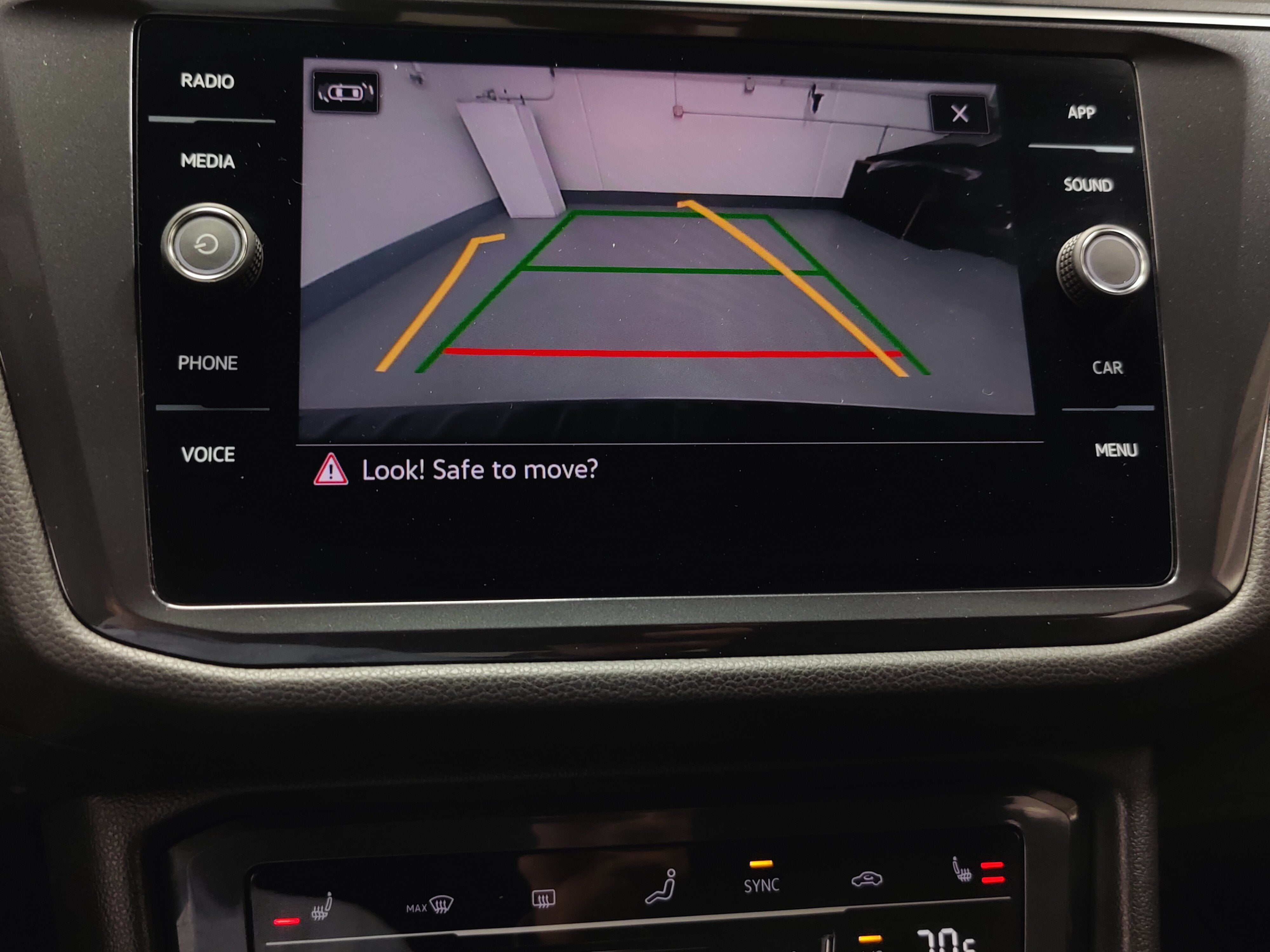 2023 Volkswagen Tiguan AWD SE R-Line Black w/Sunroof
