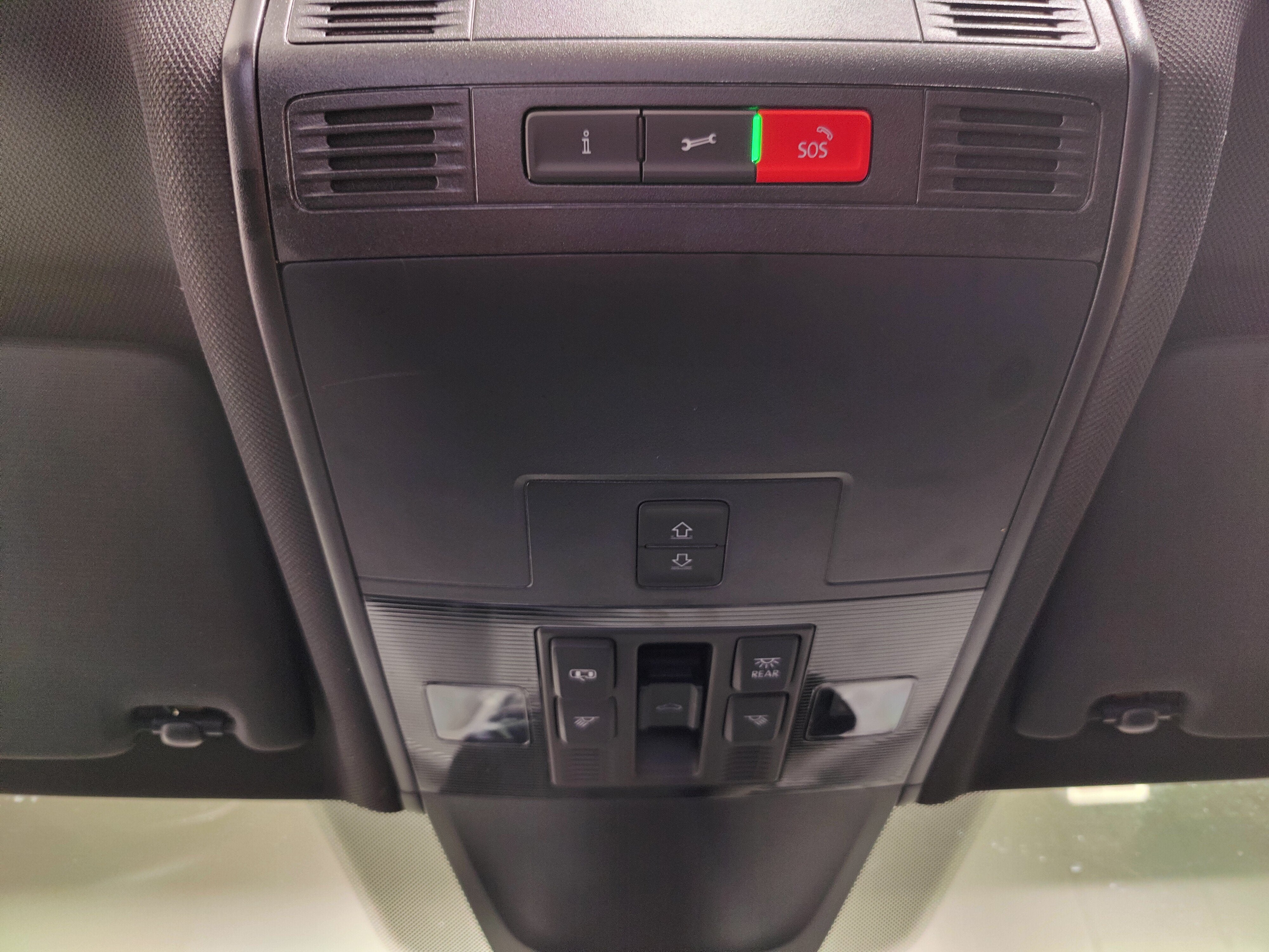 2023 Volkswagen Tiguan AWD SE R-Line Black w/Sunroof