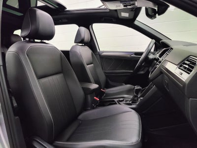 2023 Volkswagen Tiguan AWD SE R-Line Black w/Sunroof