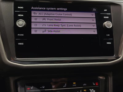 2023 Volkswagen Tiguan AWD SE R-Line Black w/Sunroof