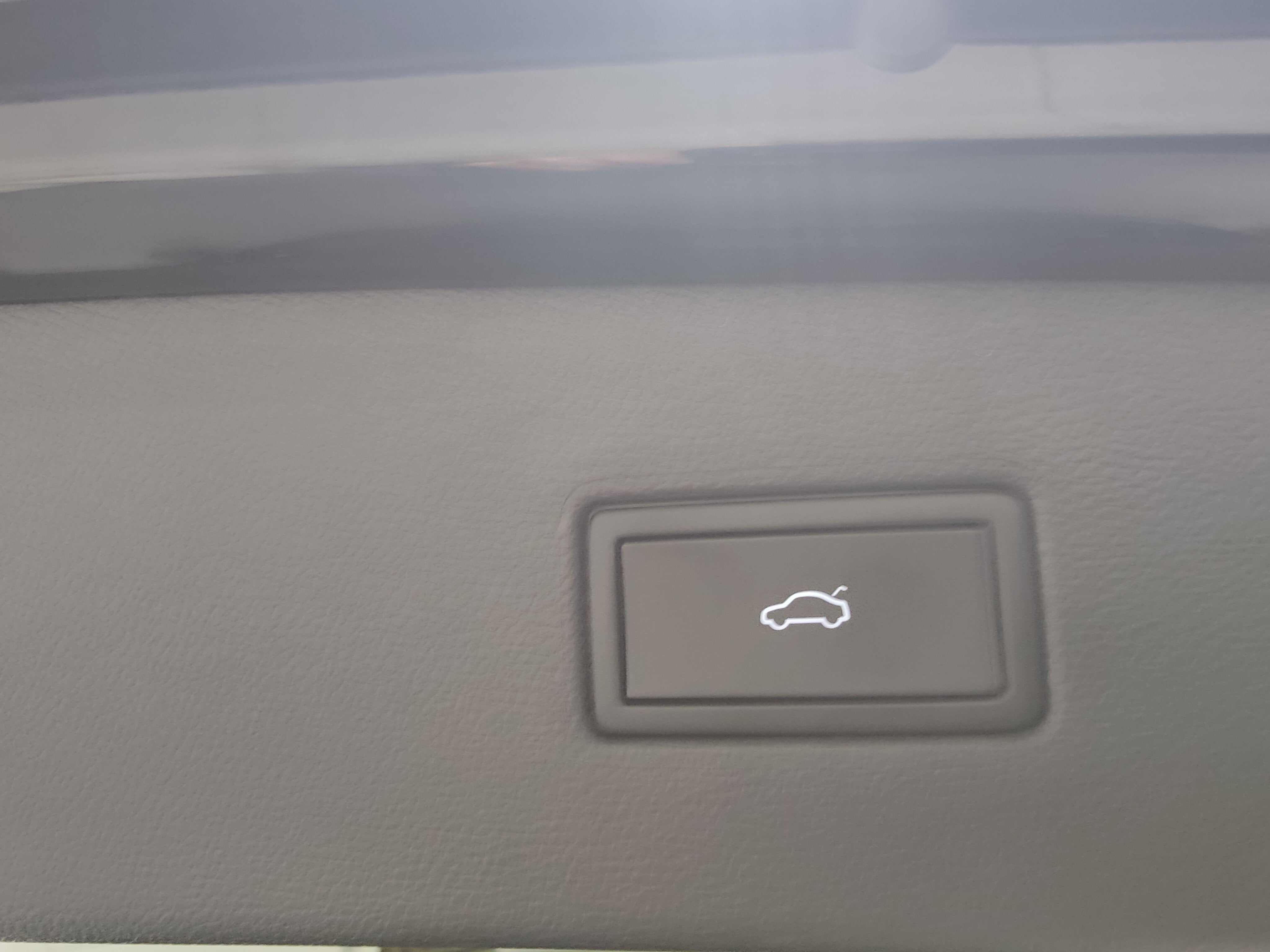 2024 Volkswagen Tiguan SE AWD R-Line Black w/Sunroof