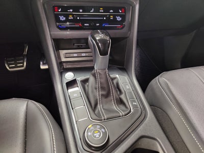 2024 Volkswagen Tiguan SE AWD R-Line Black w/Sunroof