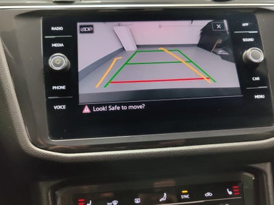 2024 Volkswagen Tiguan SE AWD R-Line Black w/Sunroof