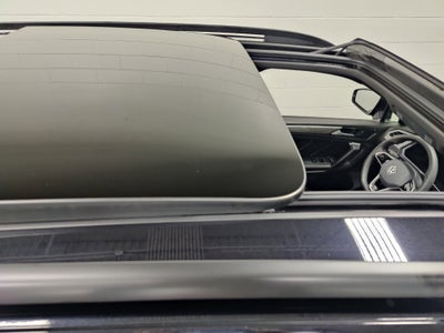 2024 Volkswagen Tiguan SE AWD R-Line Black w/Sunroof