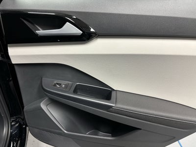 2025 Volkswagen Taos S