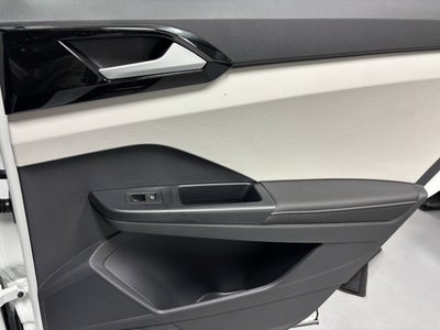 2025 Volkswagen Taos S