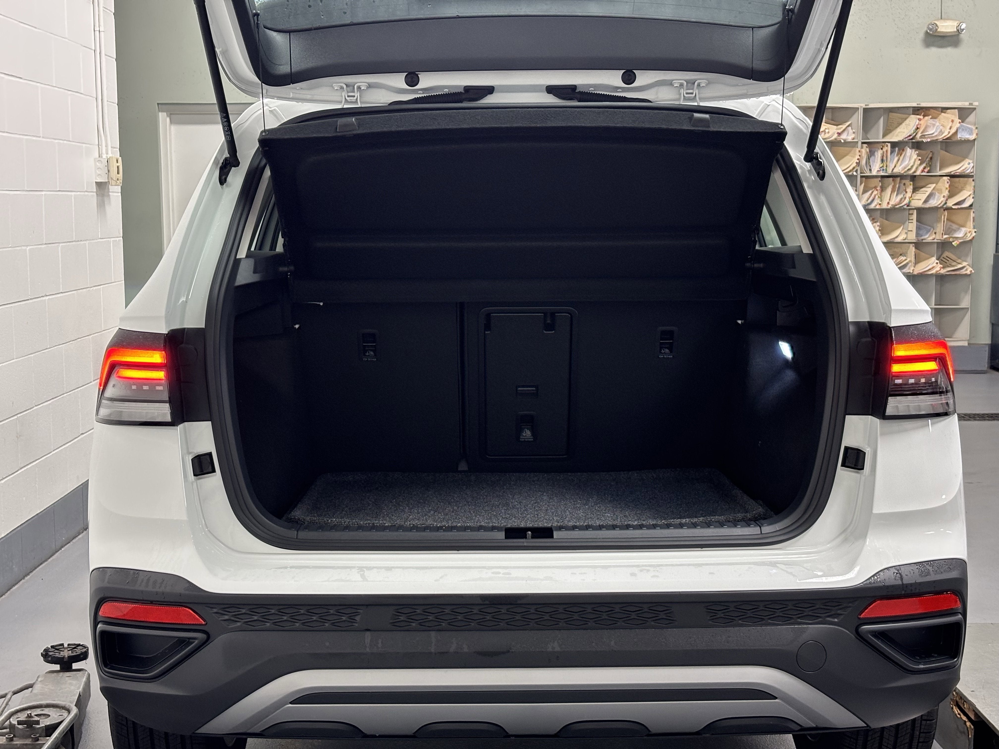 2025 Volkswagen Taos S