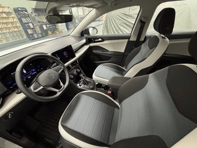 2025 Volkswagen Taos S