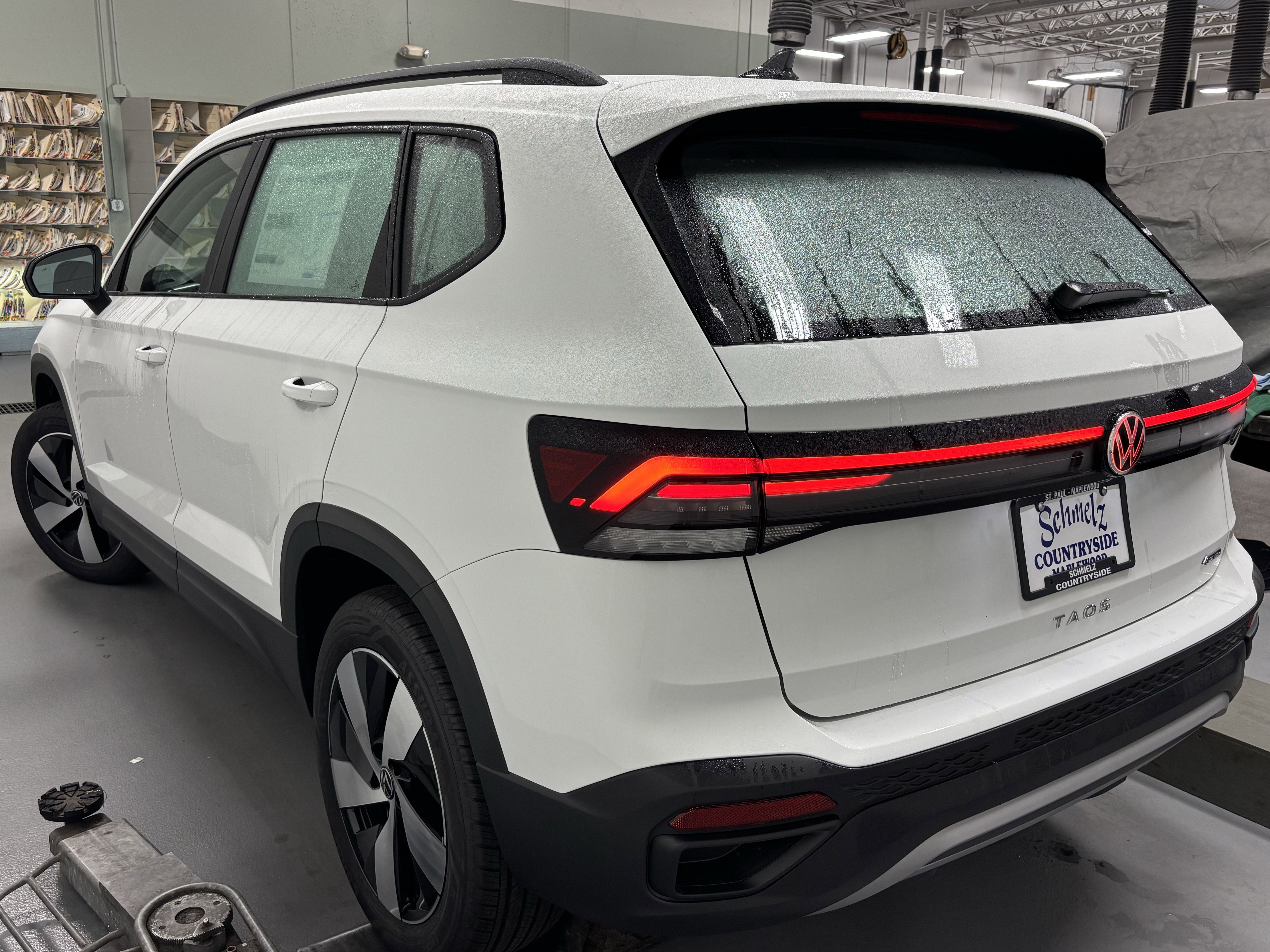 2025 Volkswagen Taos S