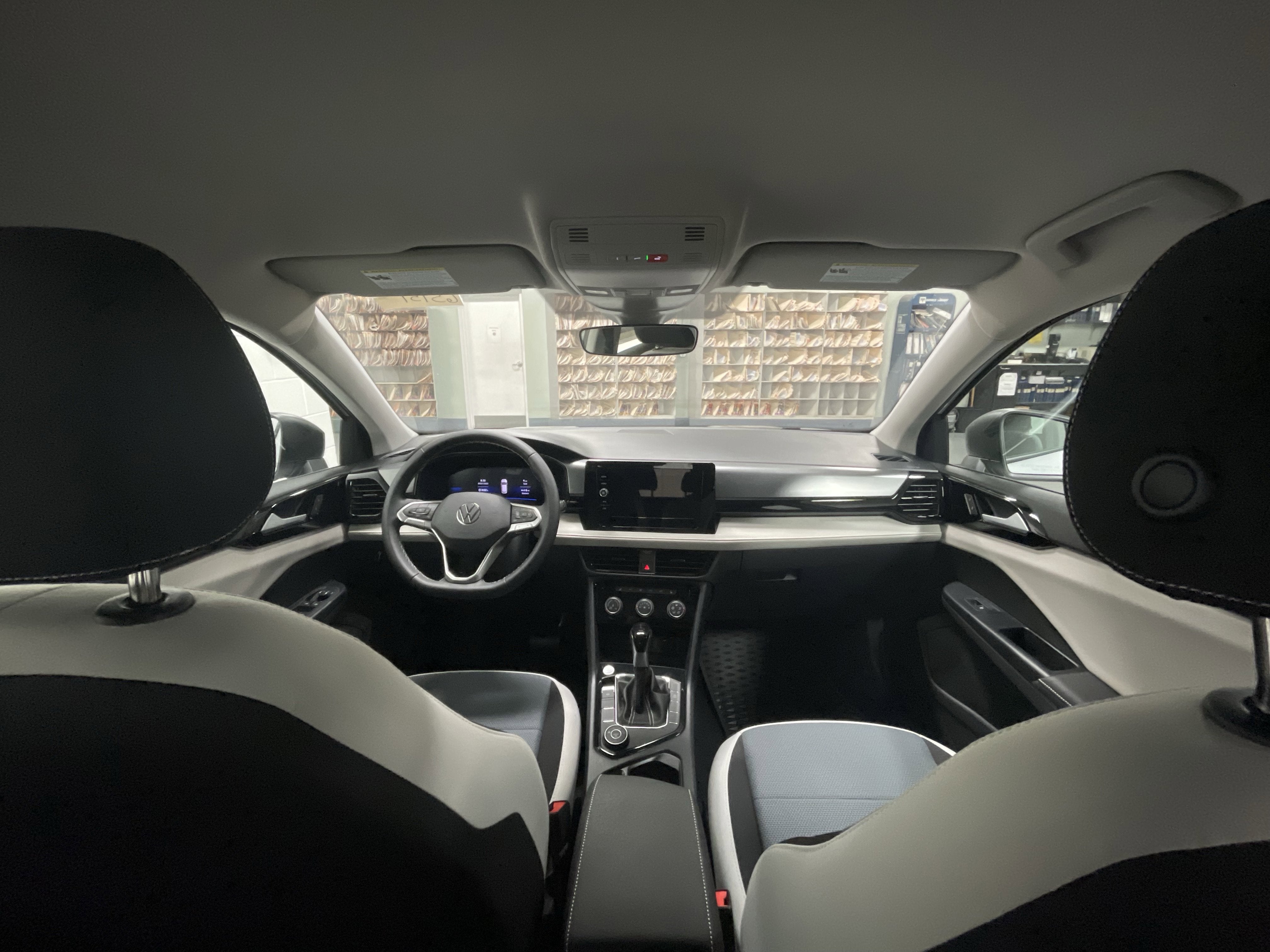 2025 Volkswagen Taos S