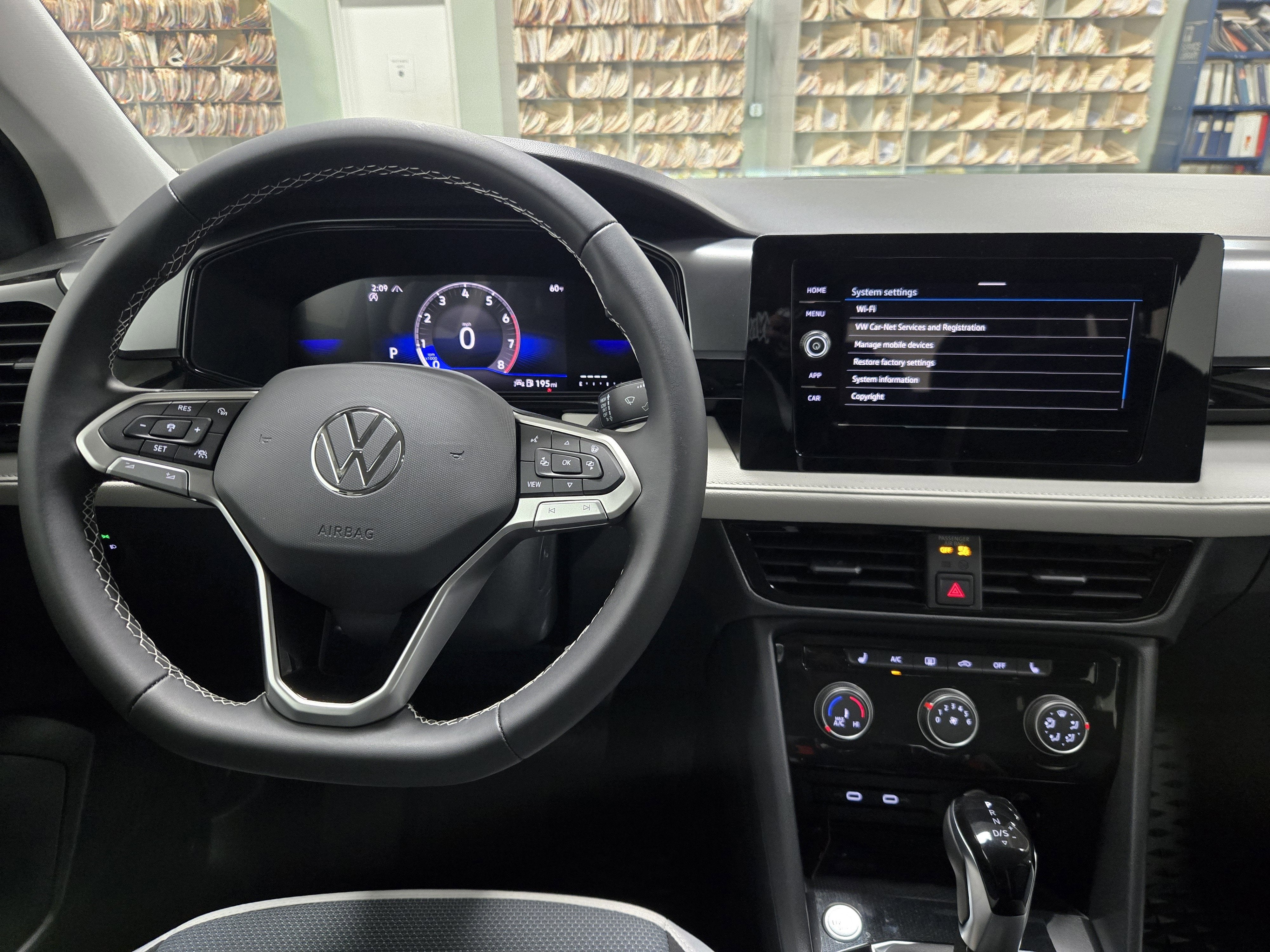 2025 Volkswagen Taos S