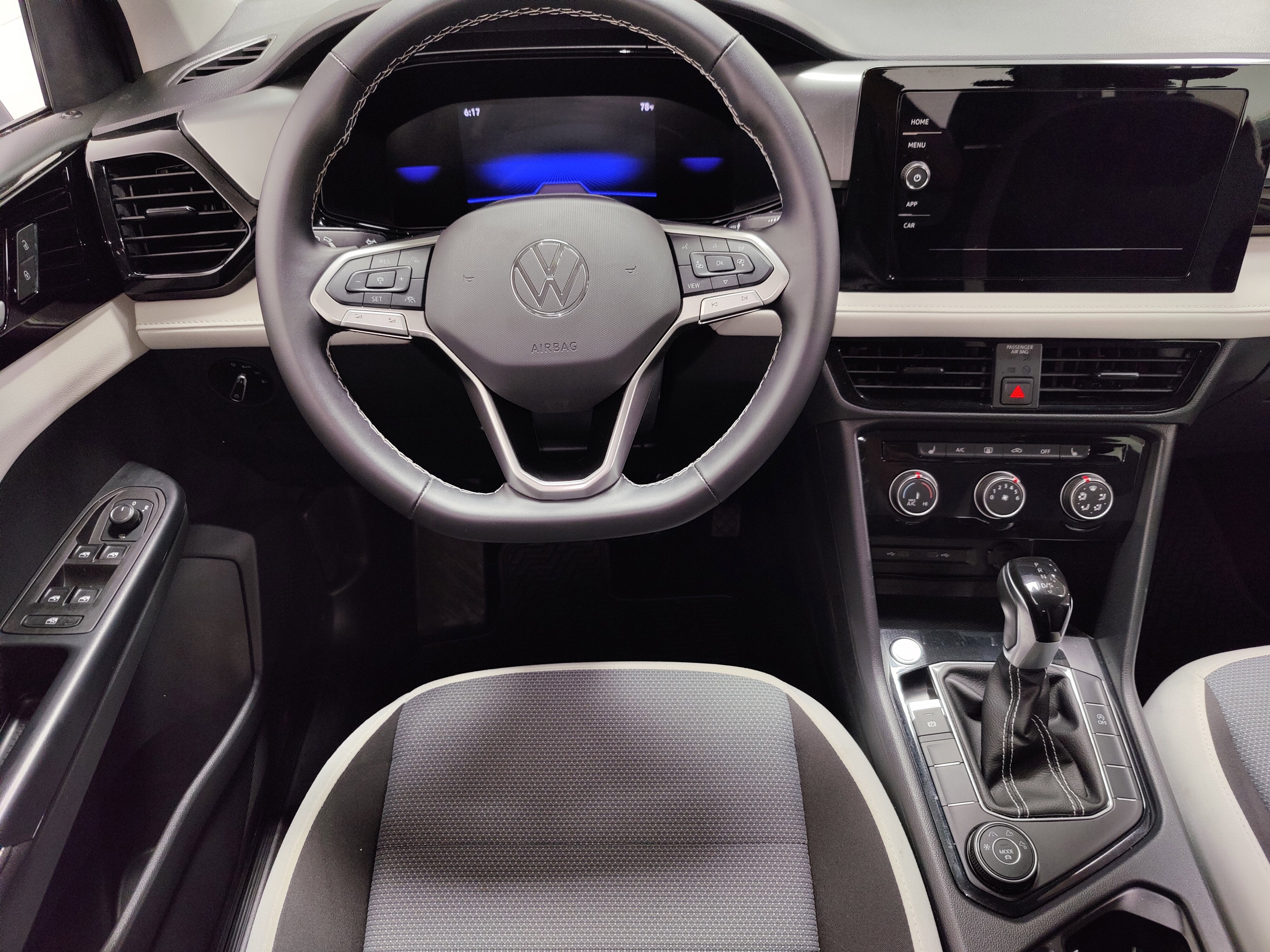 2025 Volkswagen Taos S AWD