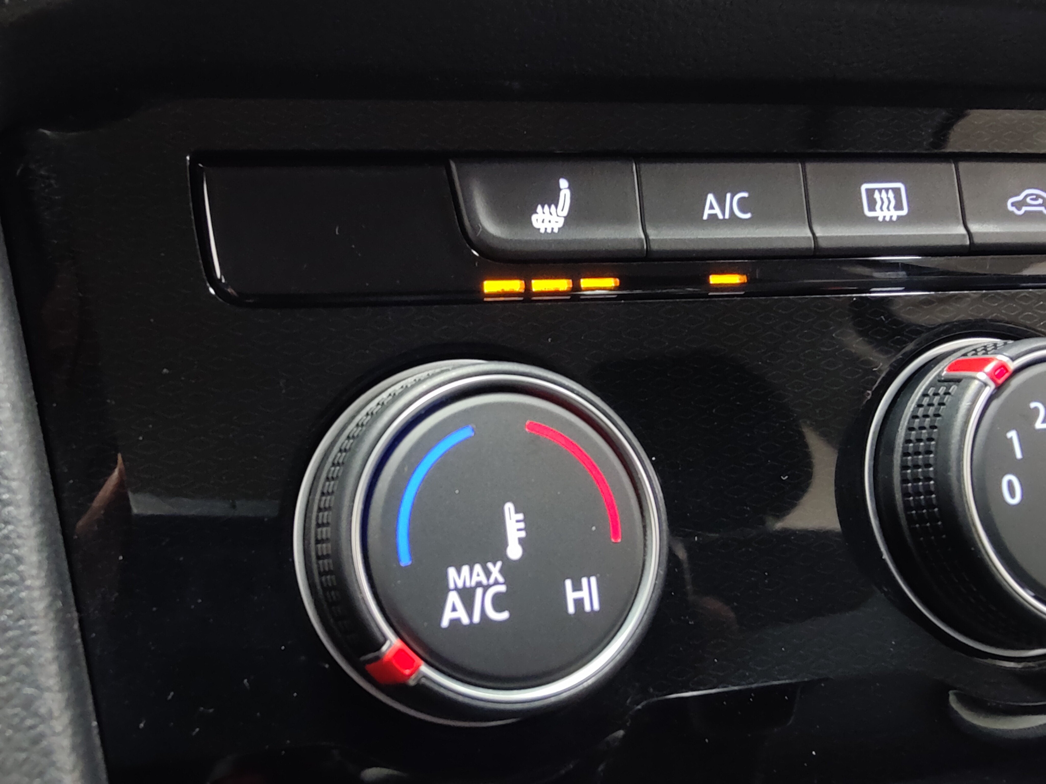2025 Volkswagen Taos S 4-Motion AWD