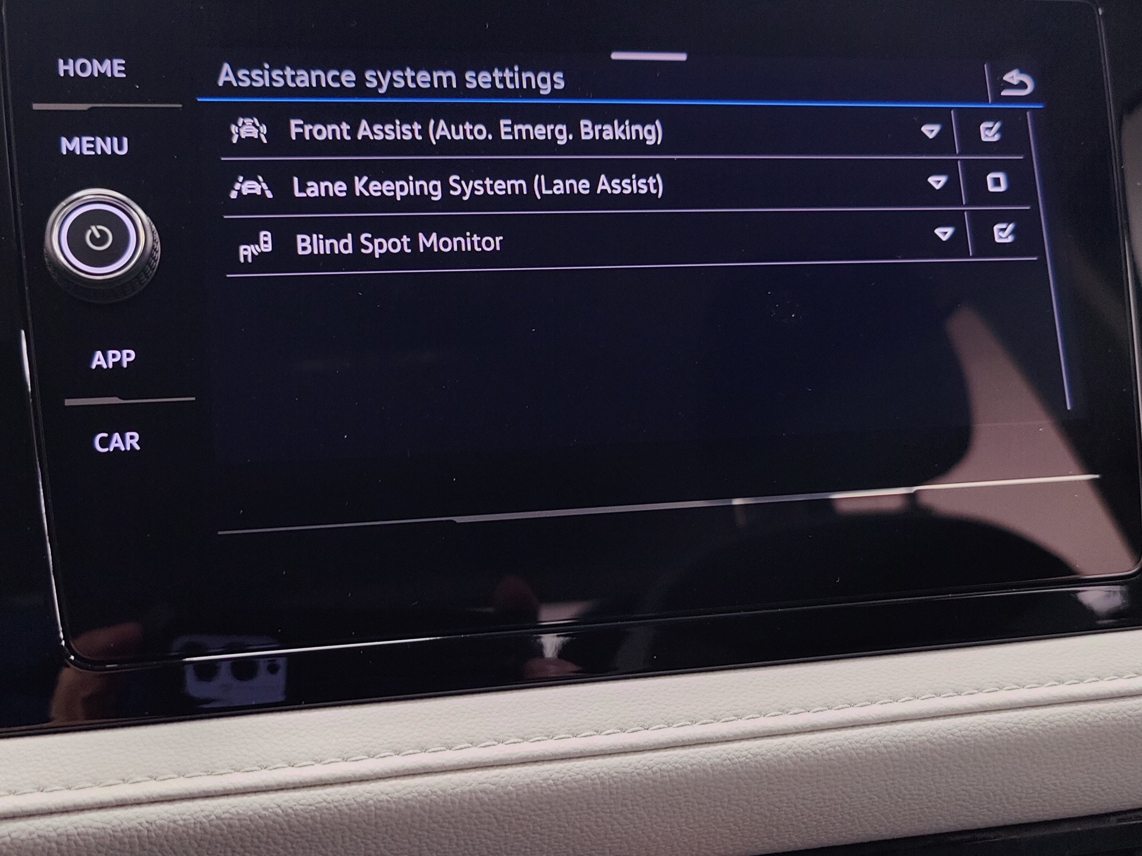 2025 Volkswagen Taos S 4-Motion AWD