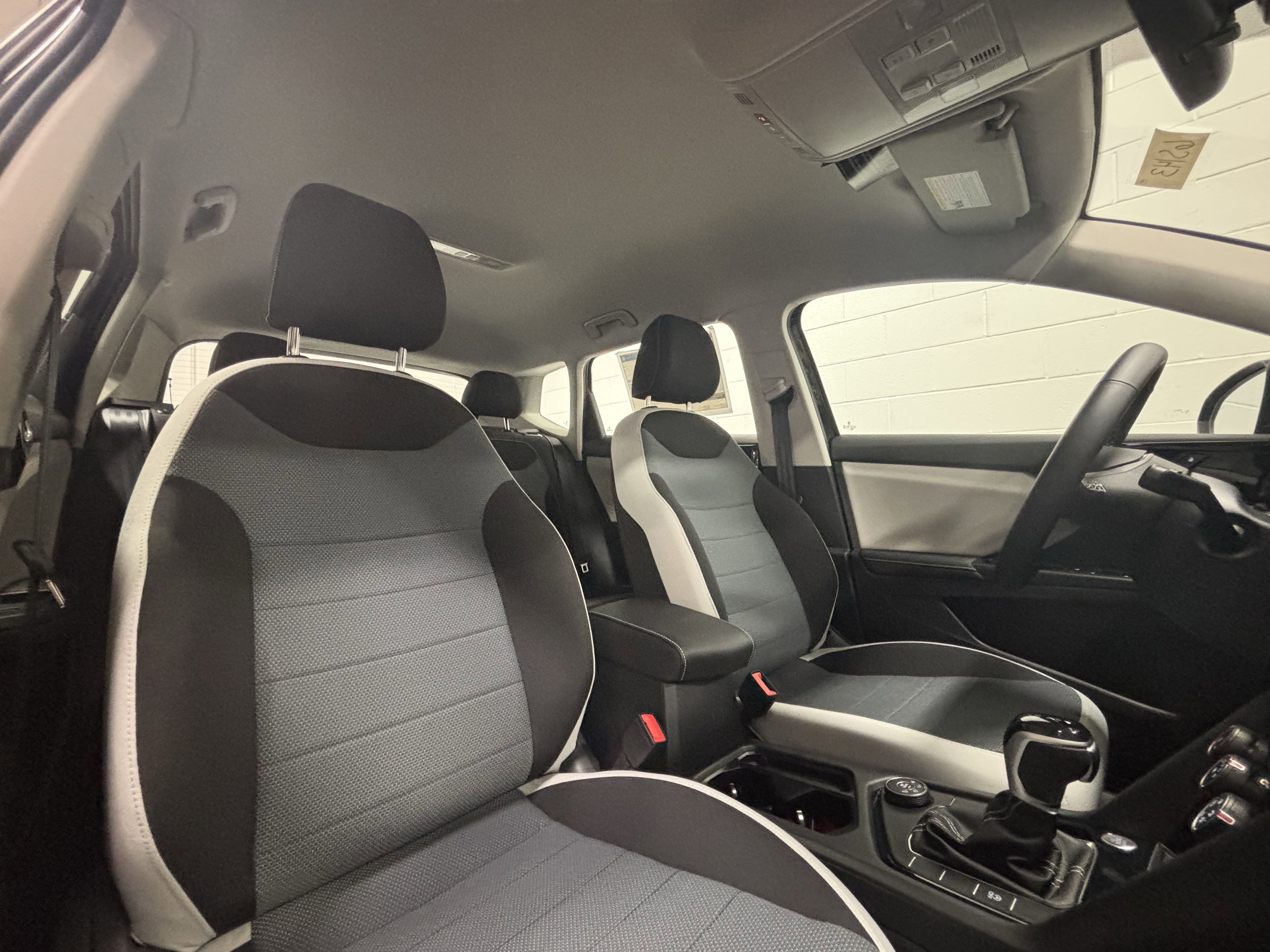 2025 Volkswagen Taos S