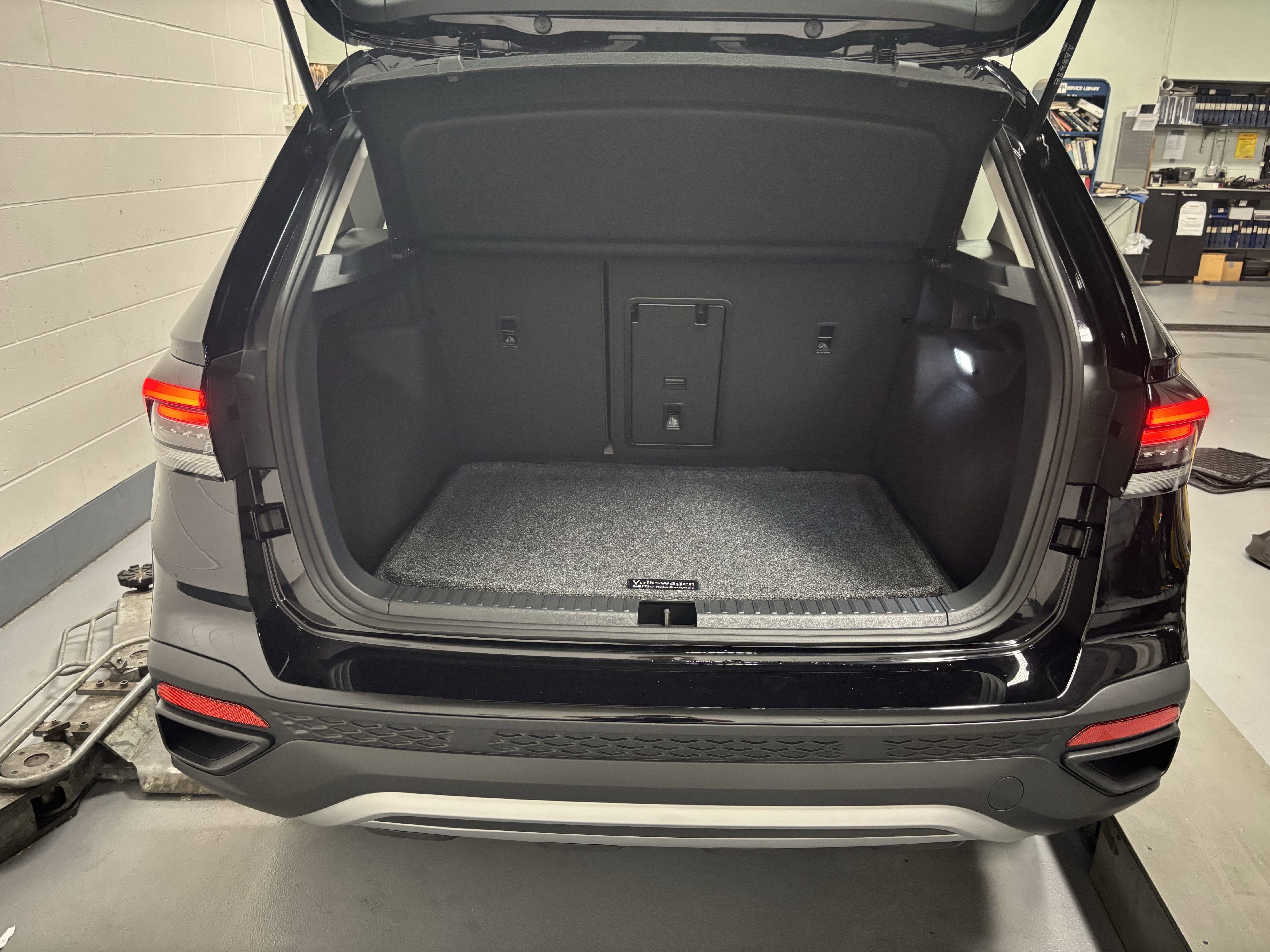 2025 Volkswagen Taos S