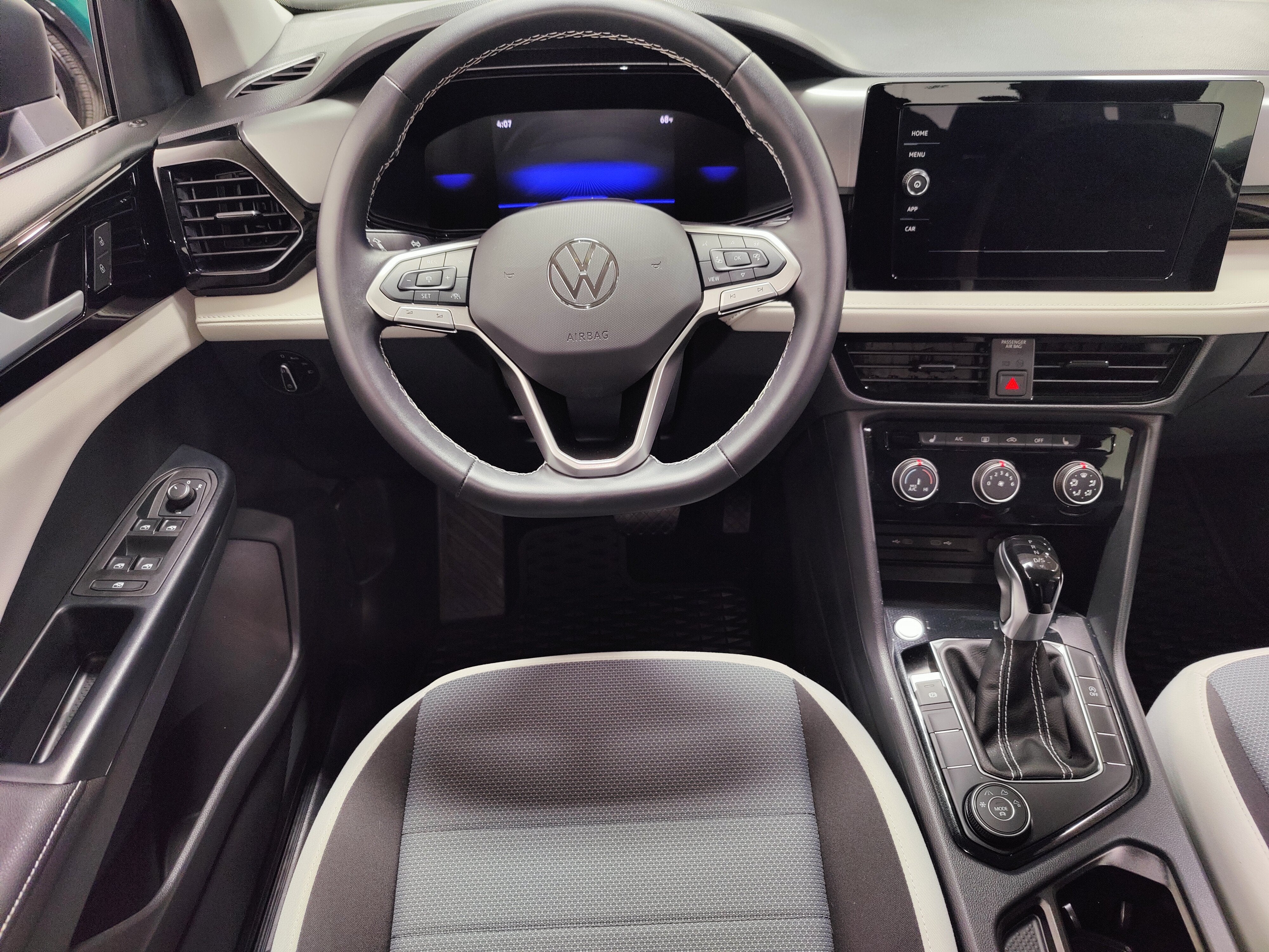 2025 Volkswagen Taos S 4-Motion AWD