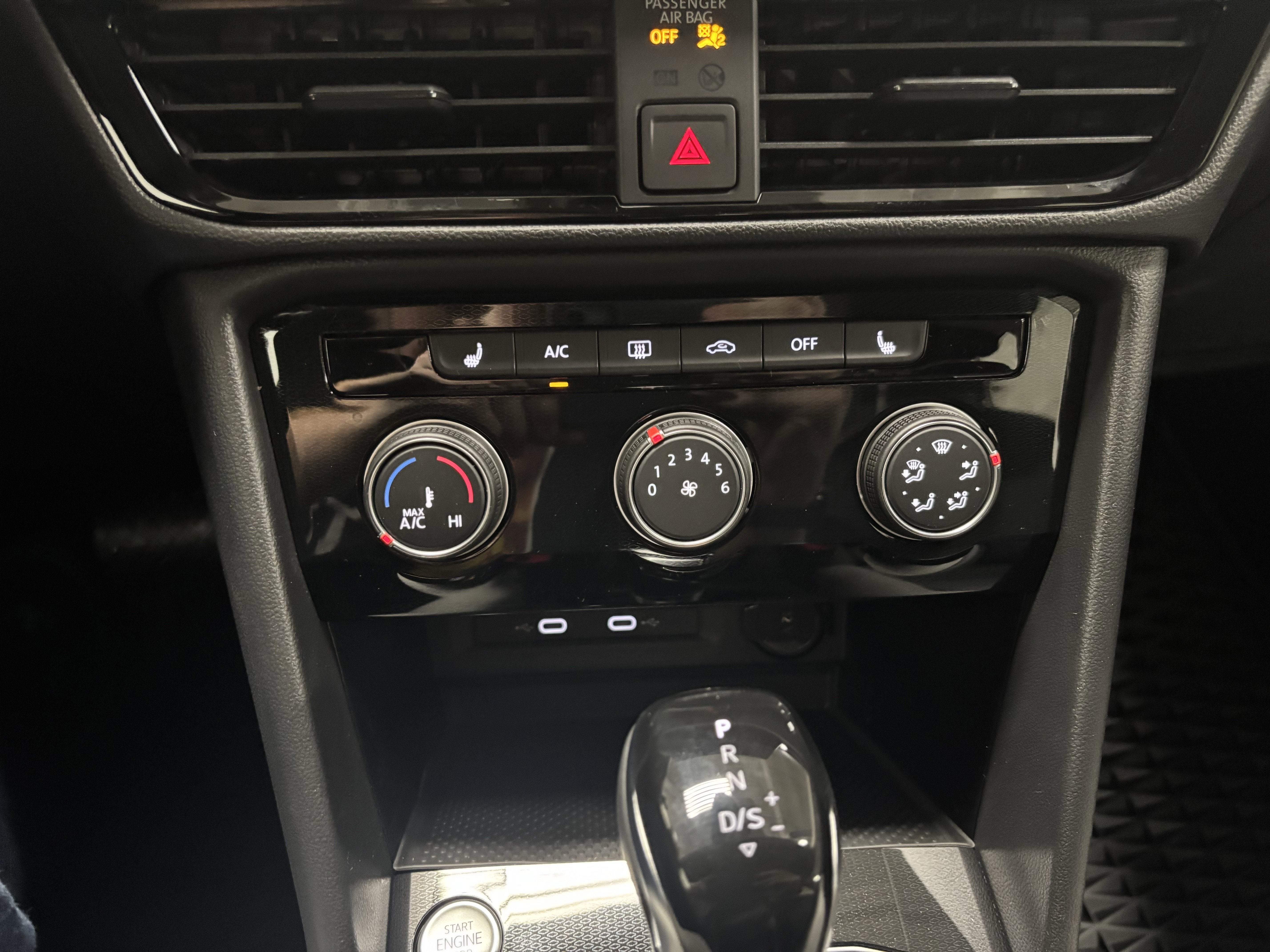 2025 Volkswagen Taos S