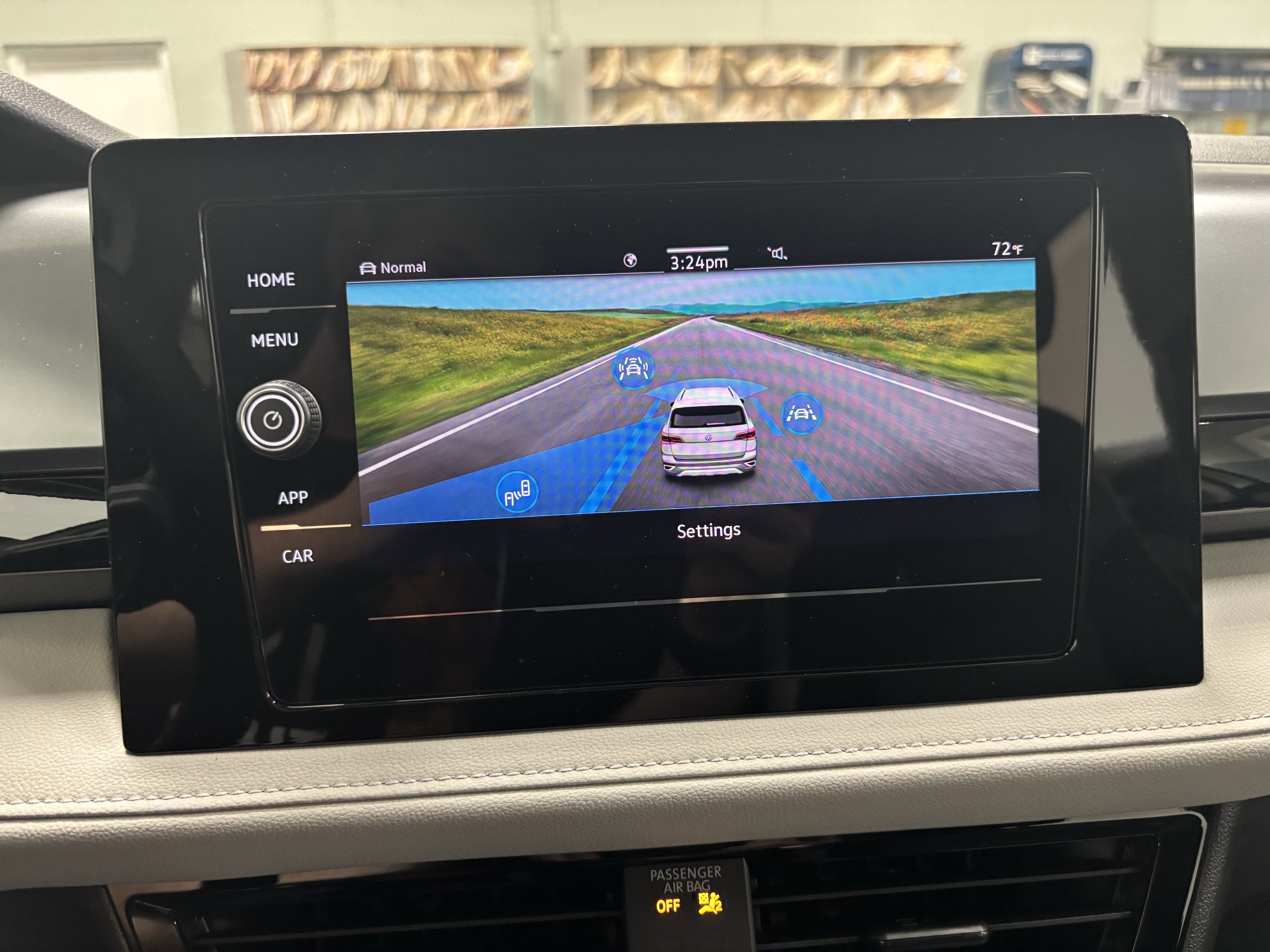 2025 Volkswagen Taos S