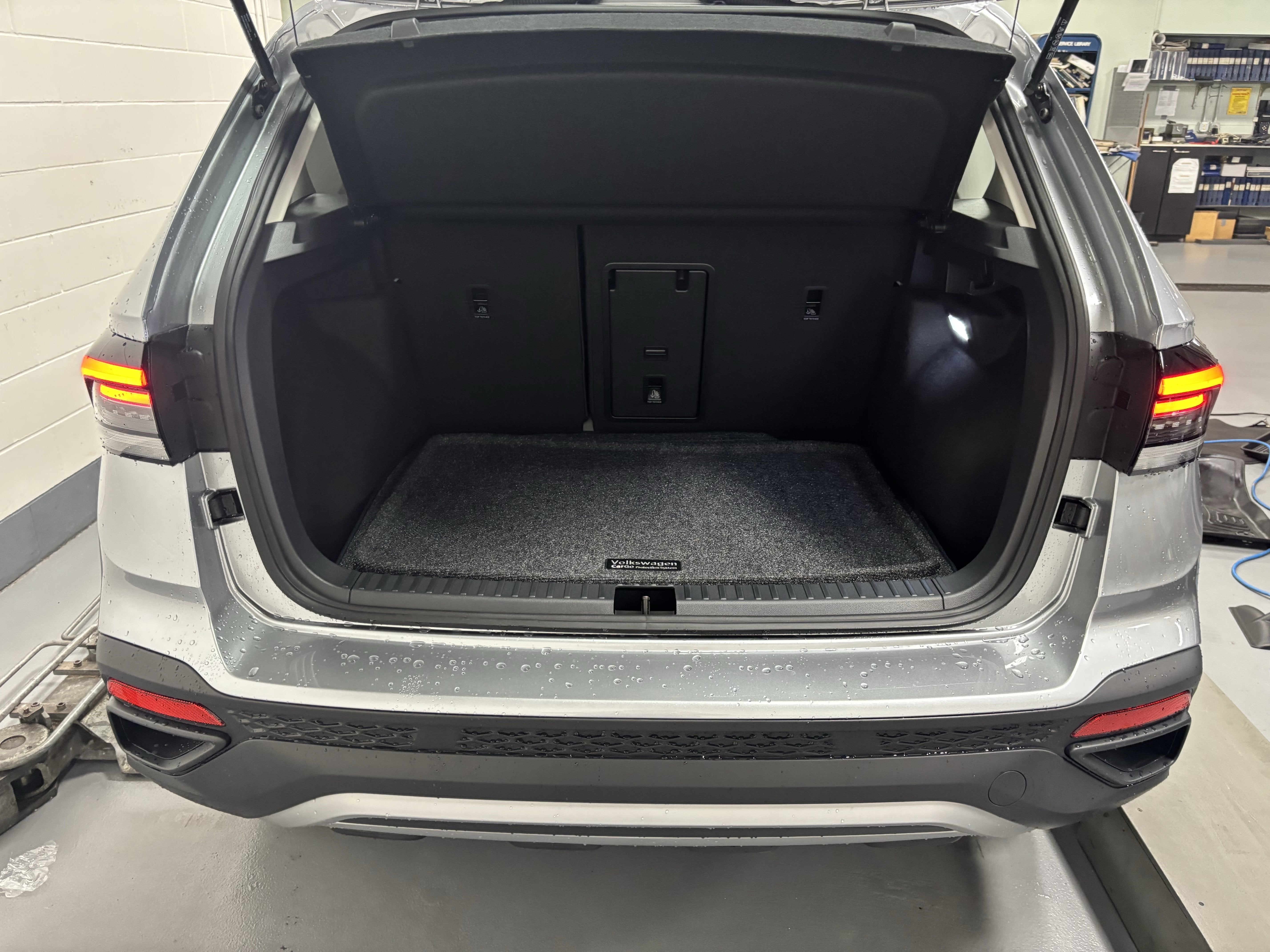 2025 Volkswagen Taos S