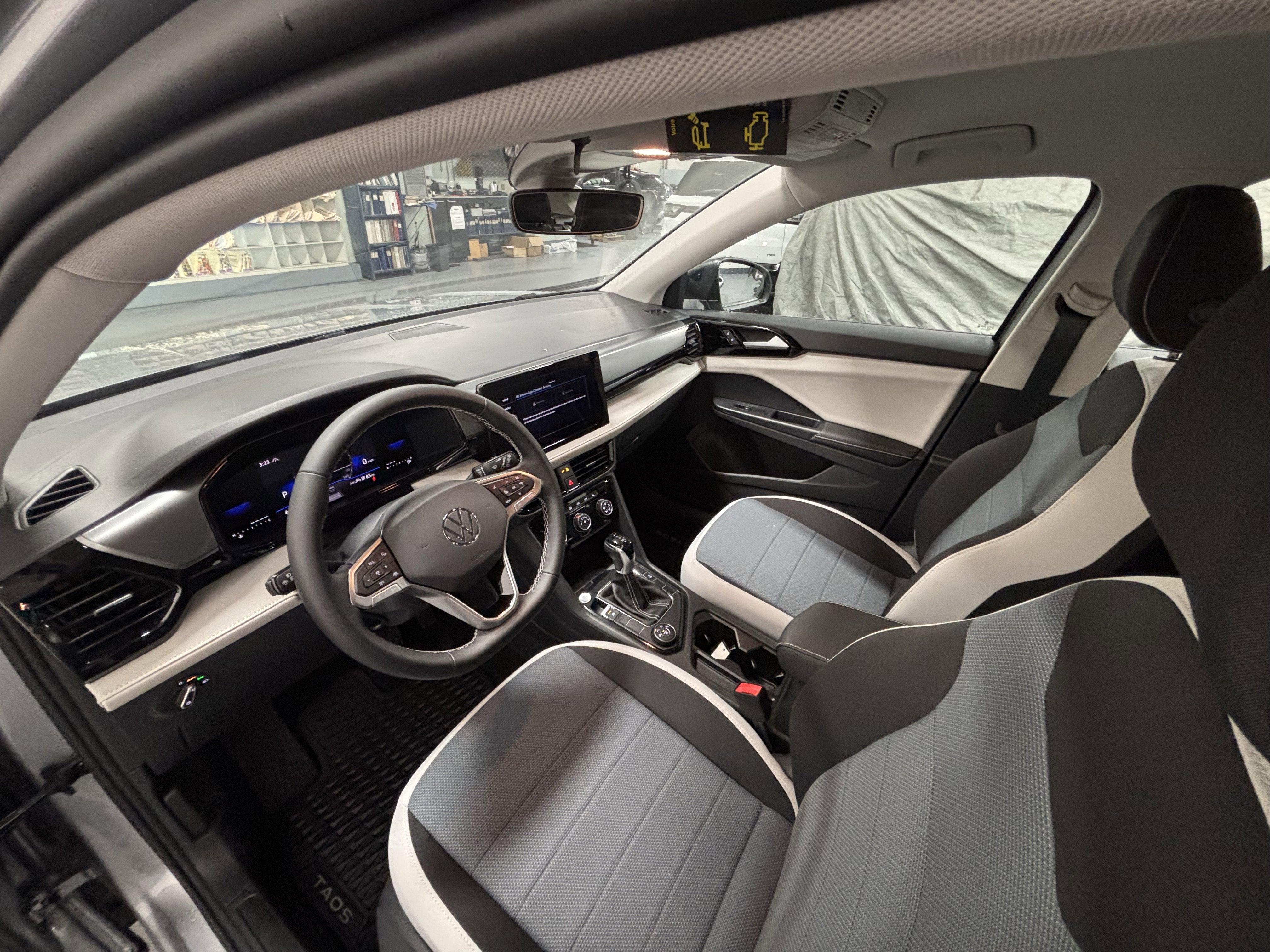 2025 Volkswagen Taos S