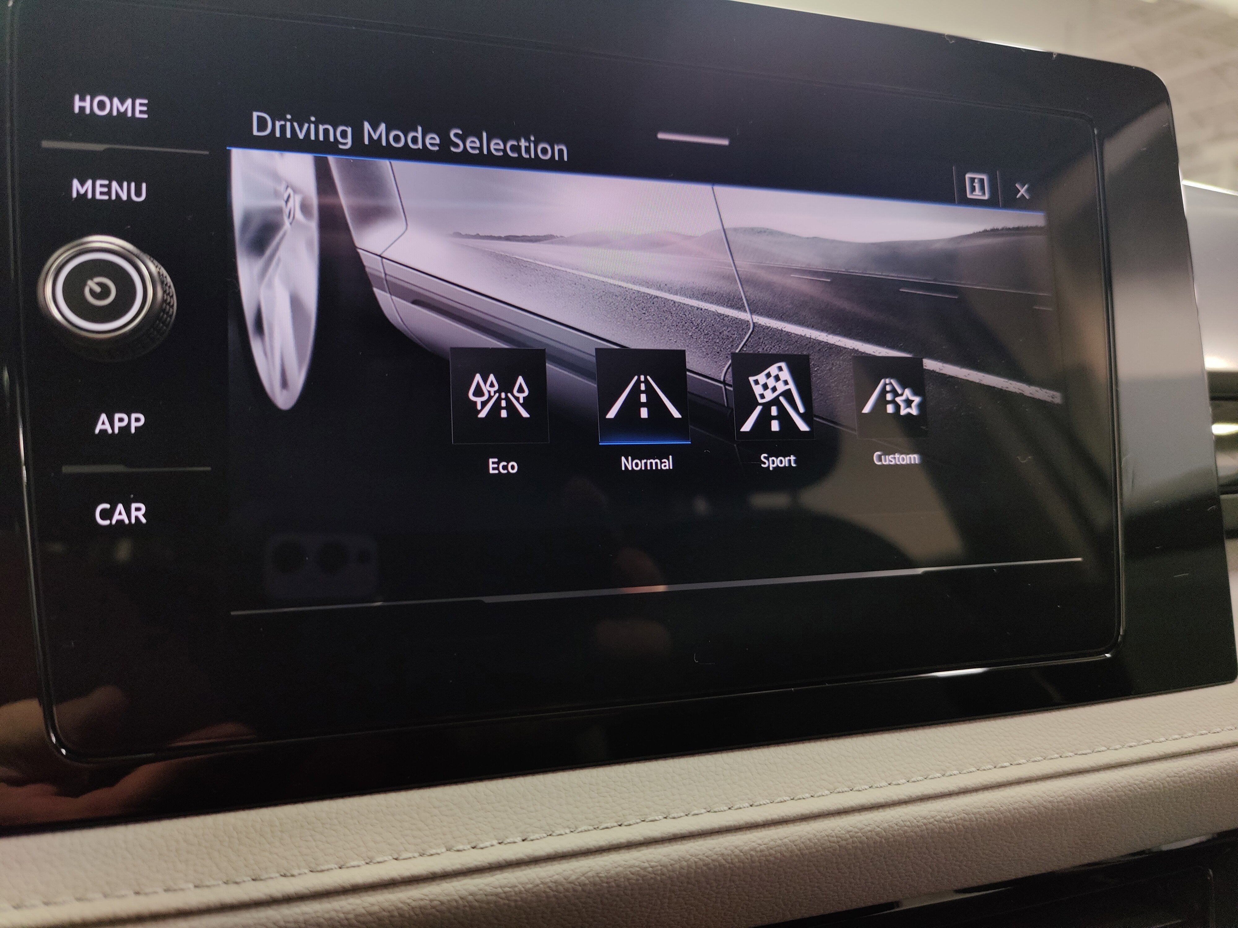 2025 Volkswagen Taos S 4-Motion AWD