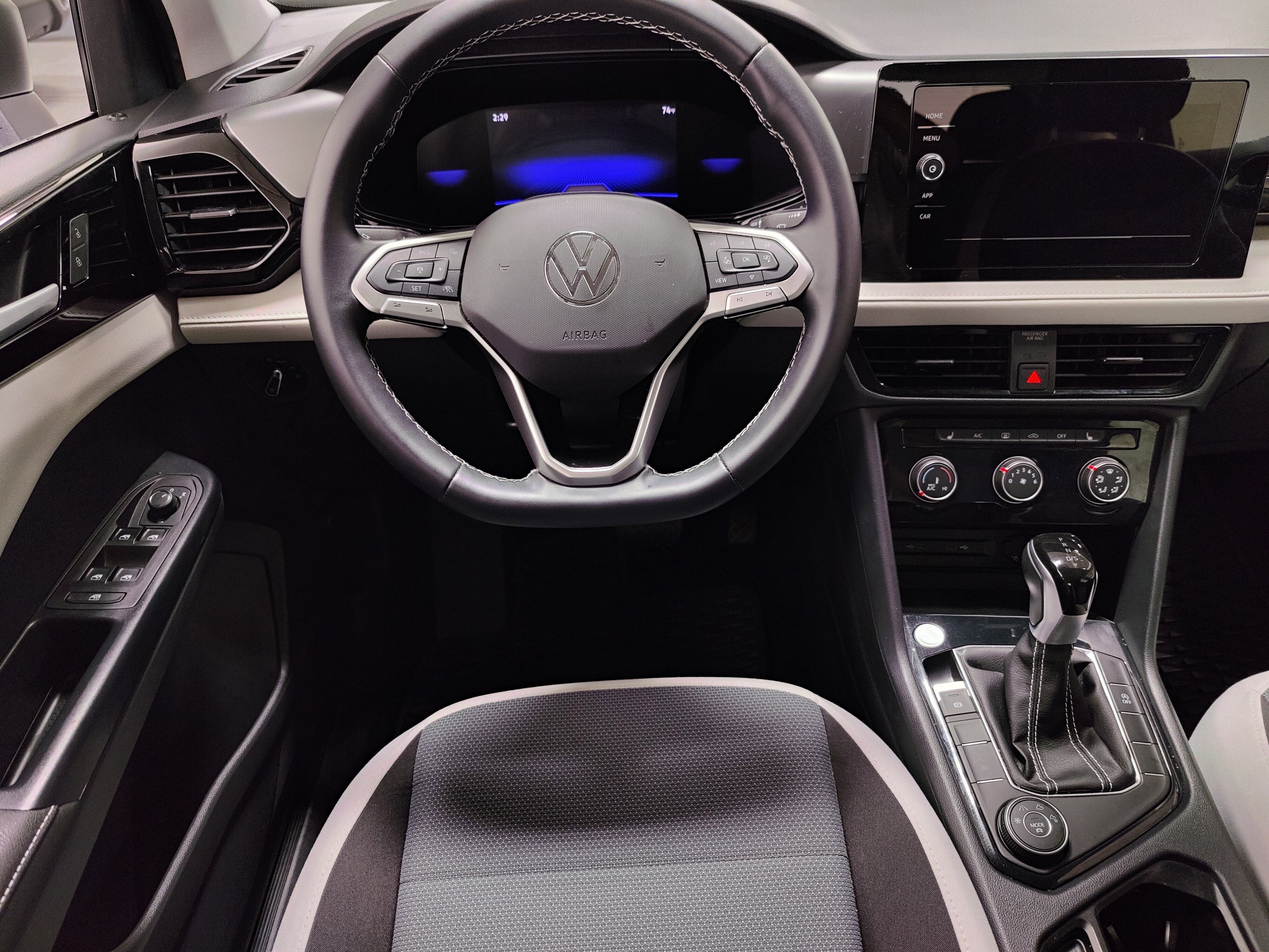 2025 Volkswagen Taos S 4-Motion AWD