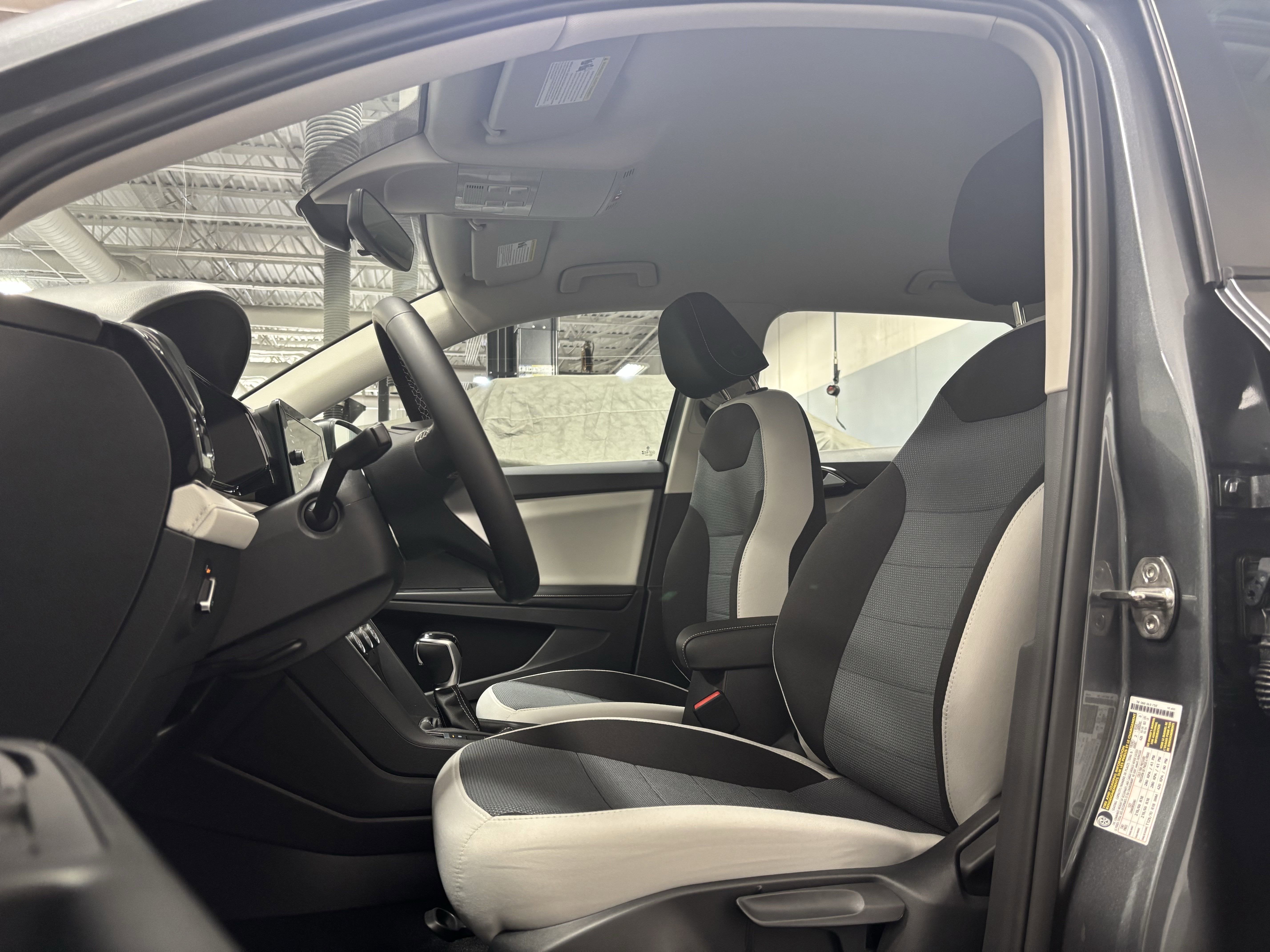 2025 Volkswagen Taos S