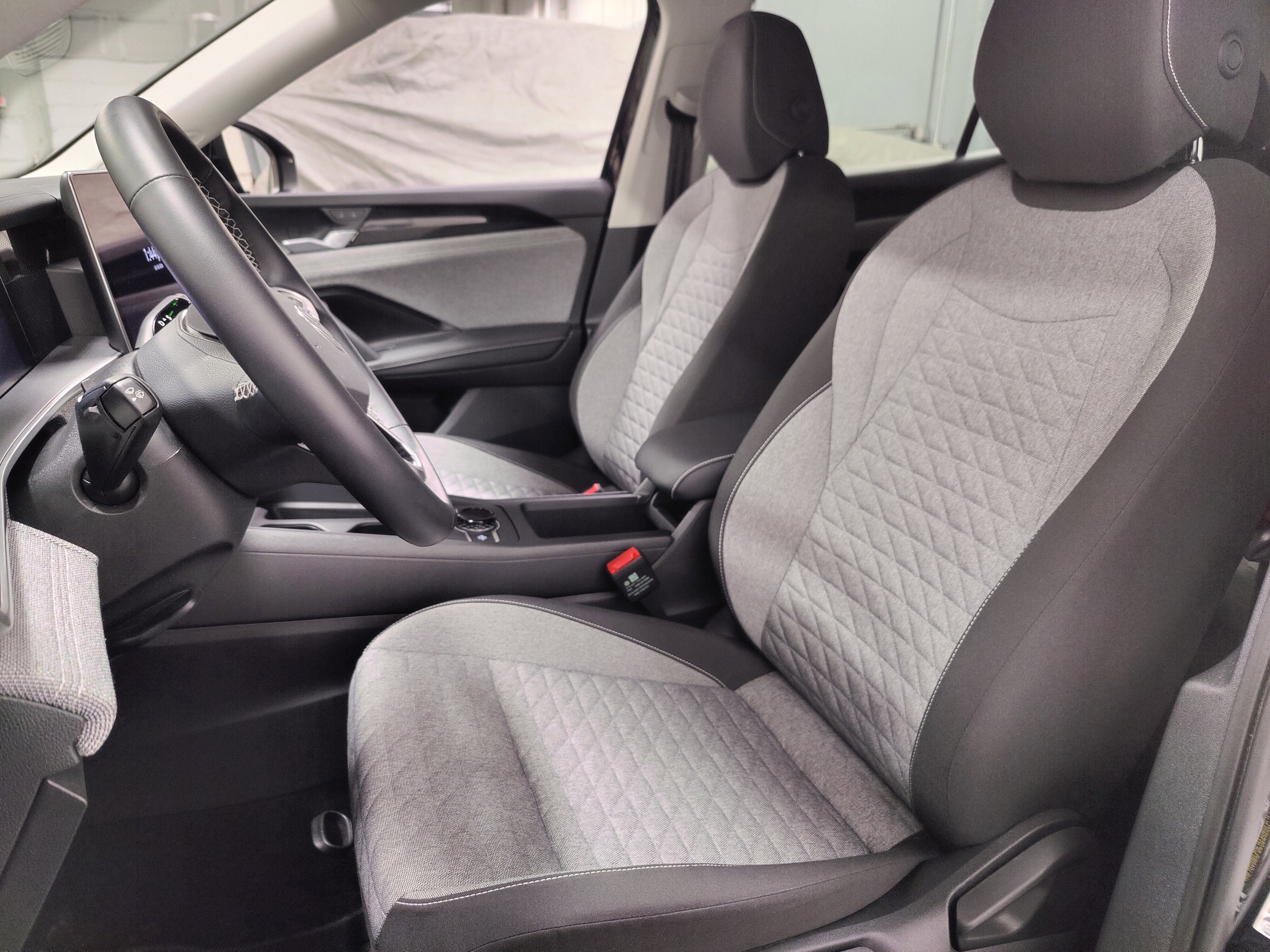 2025 Volkswagen Tiguan S 4-Motion AWD
