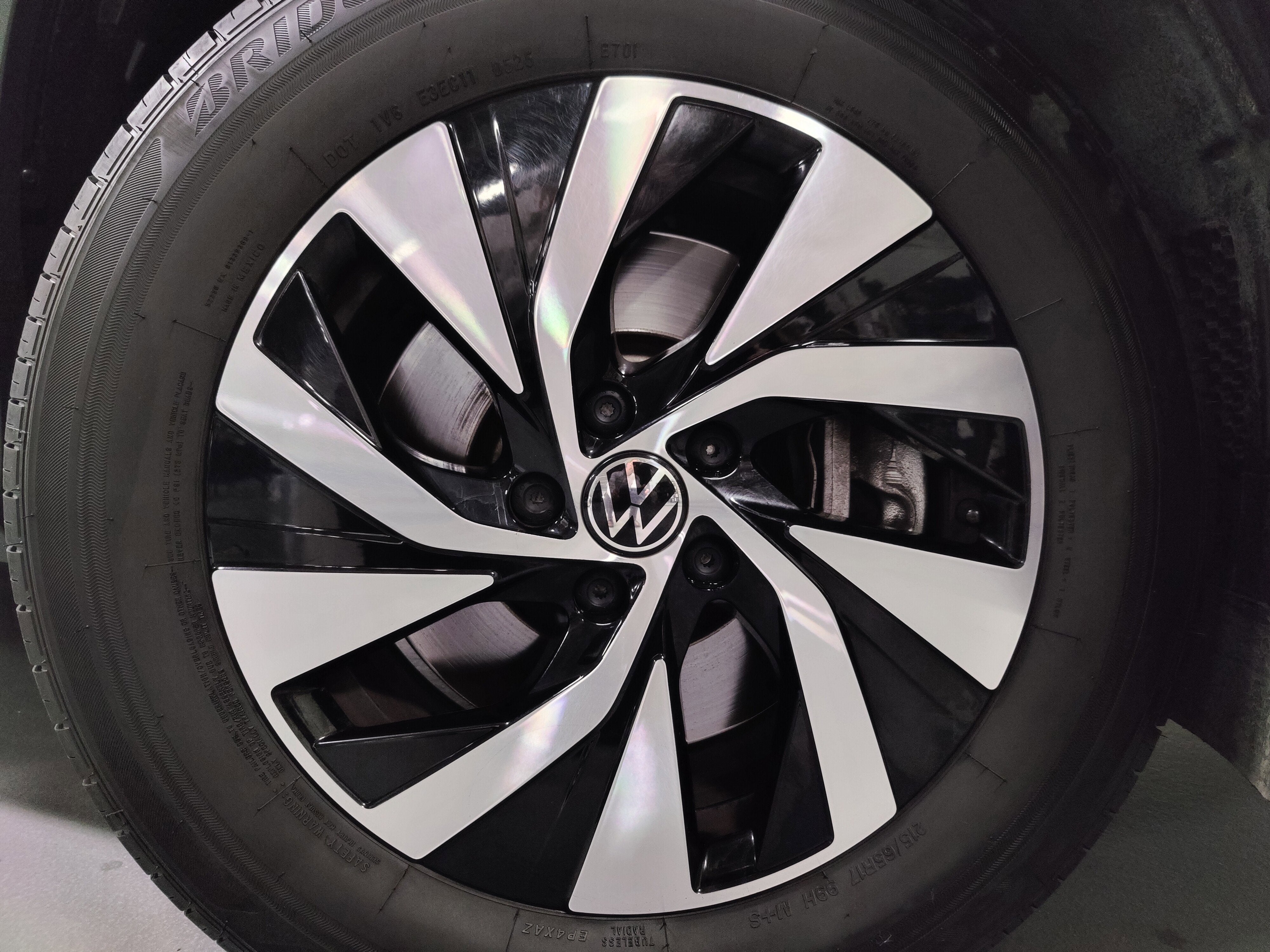 2025 Volkswagen Tiguan S 4-Motion AWD