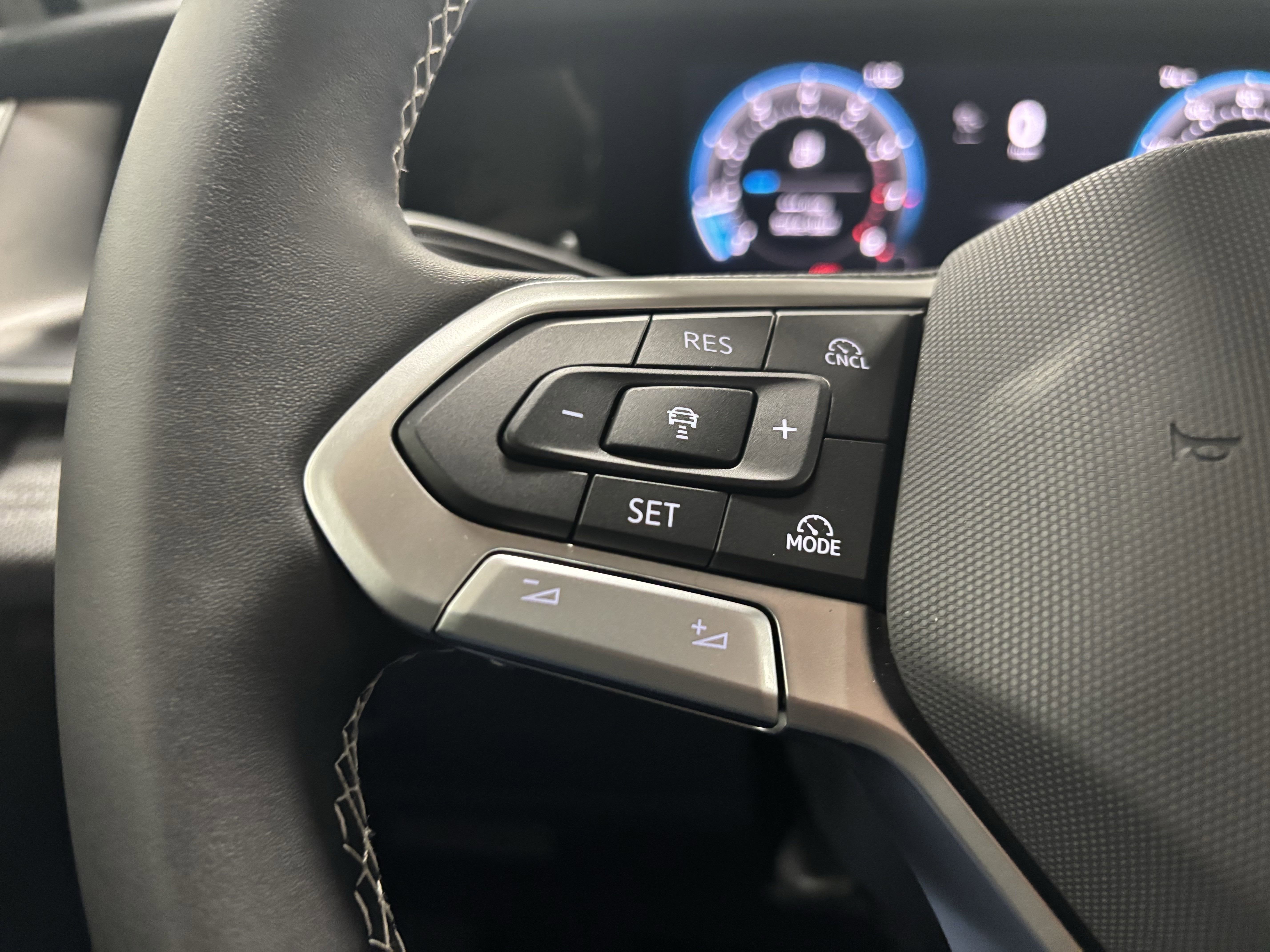 2025 Volkswagen Tiguan S