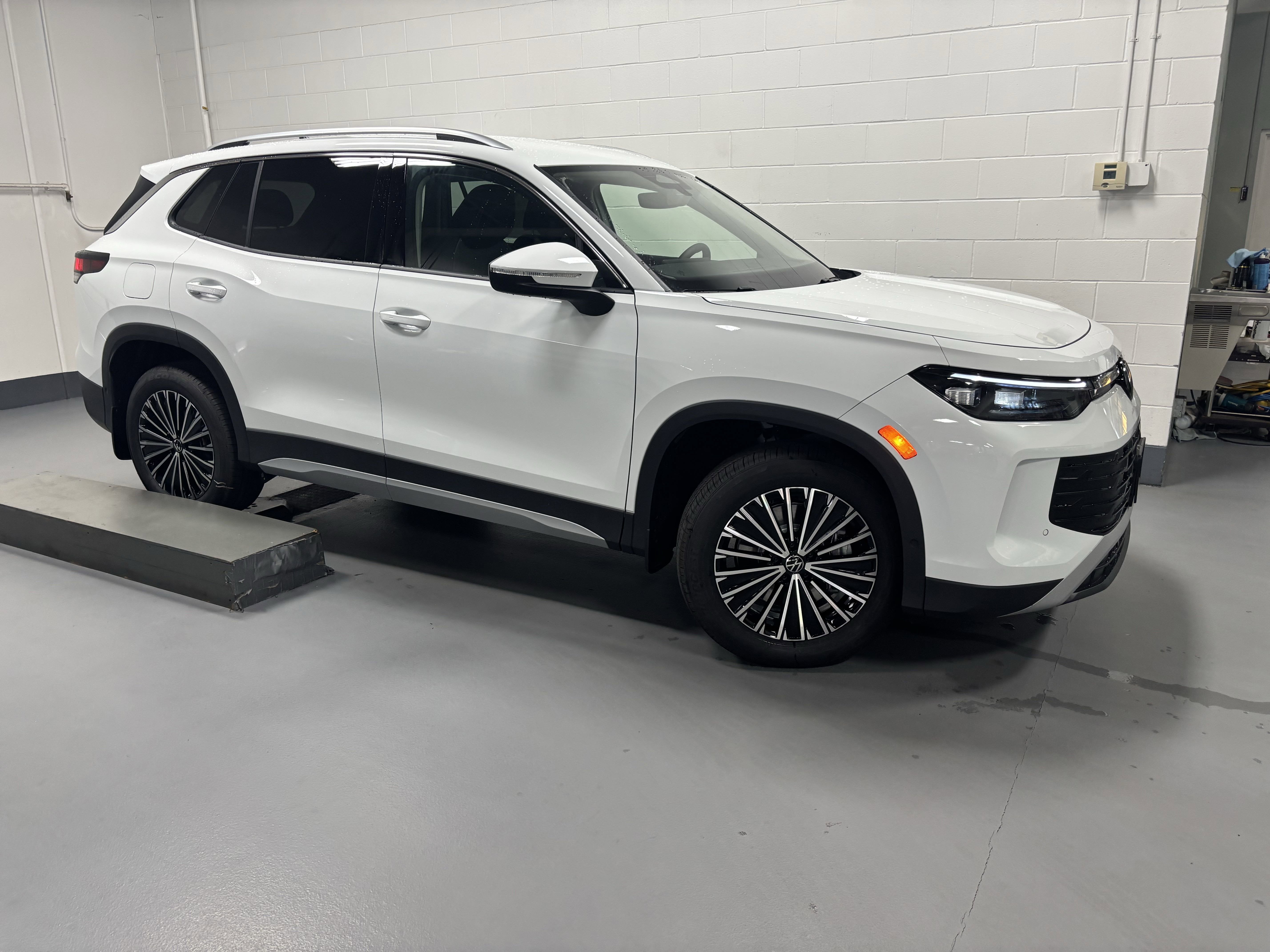 2025 Volkswagen Tiguan S