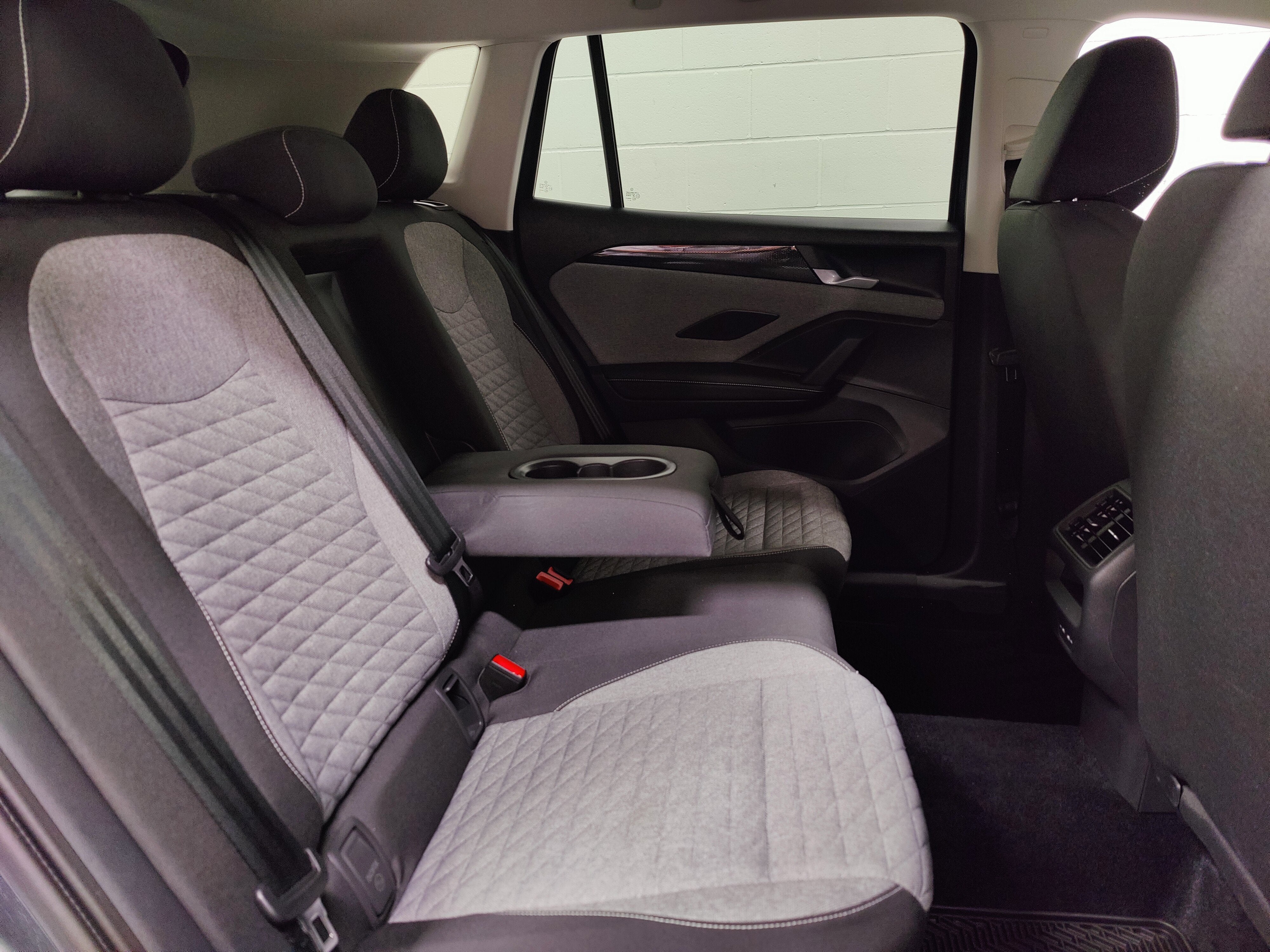 2025 Volkswagen Tiguan S 4-Motion AWD