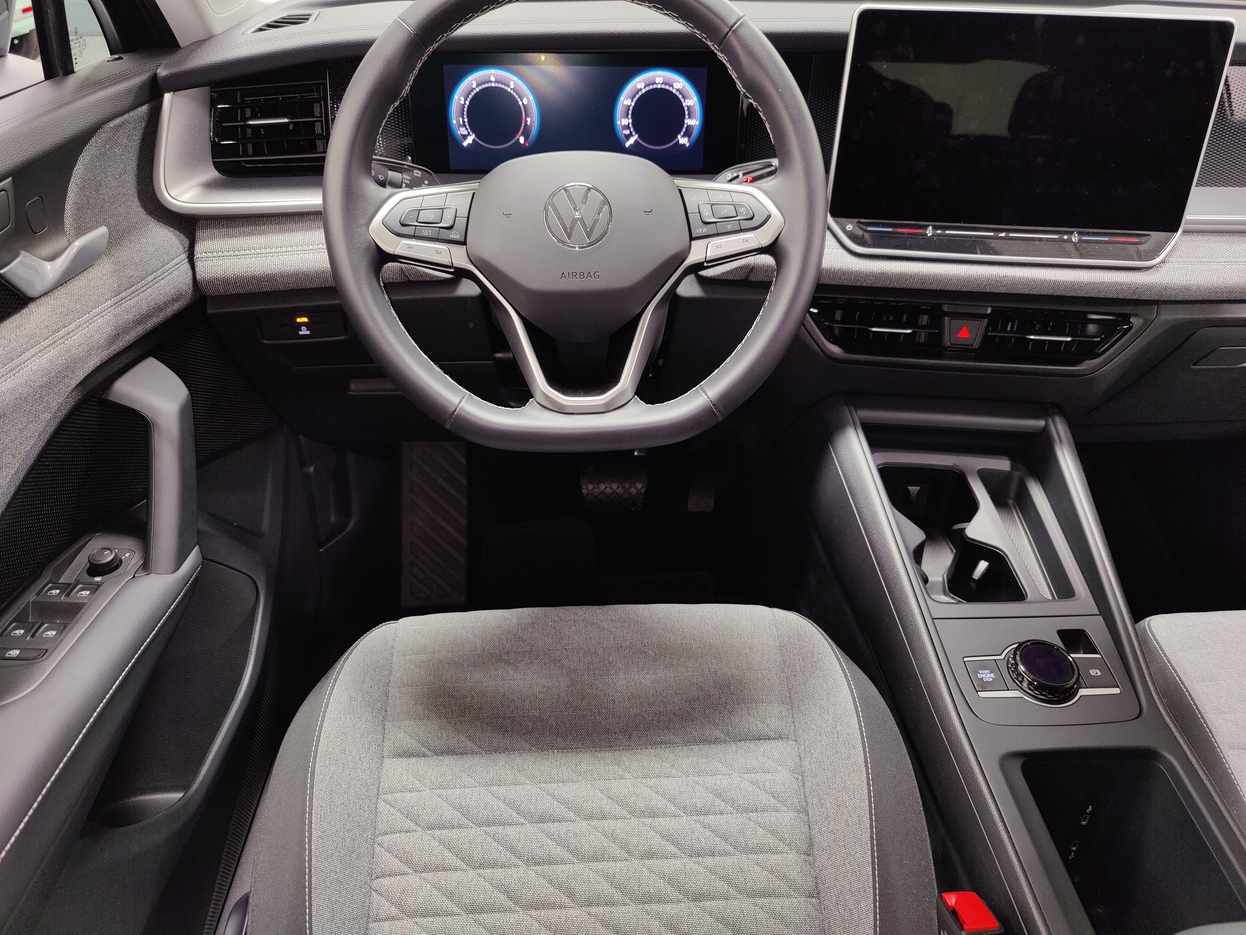 2025 Volkswagen Tiguan S 4-Motion AWD