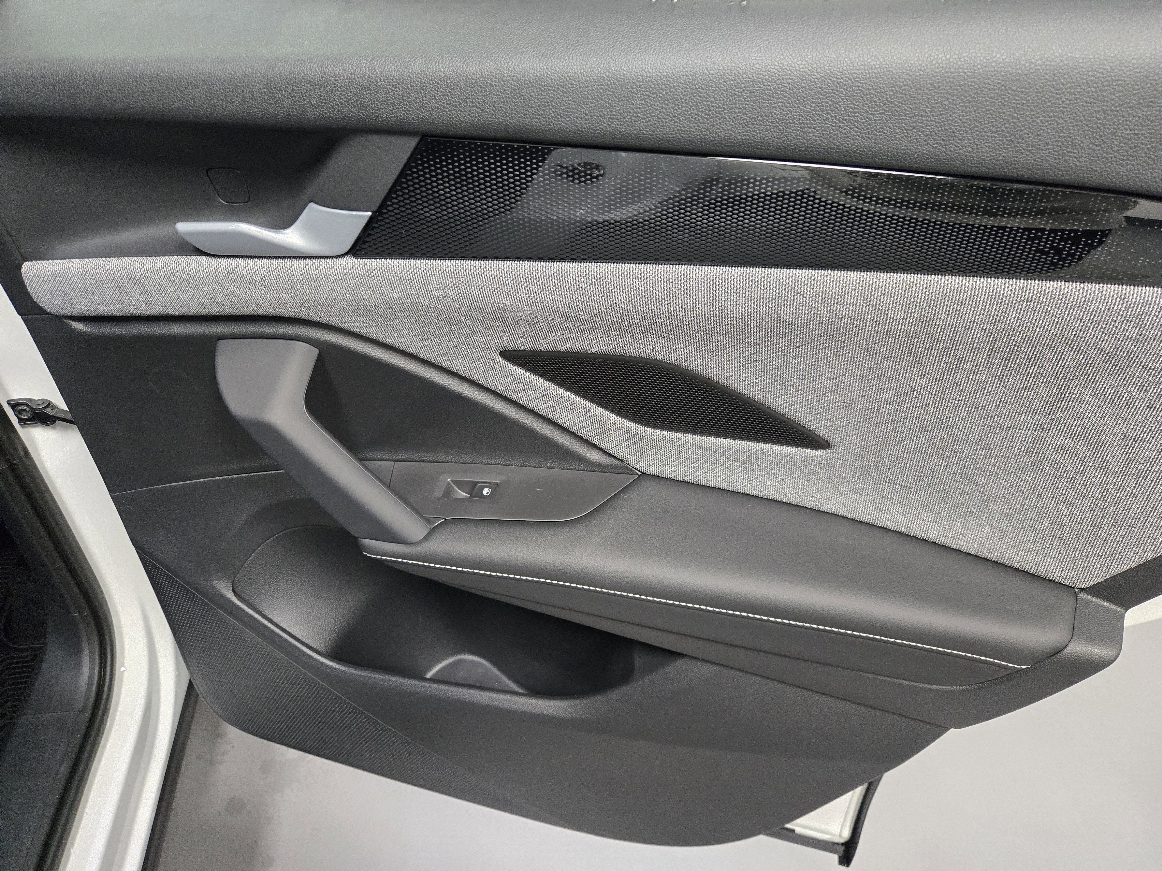 2025 Volkswagen Tiguan S