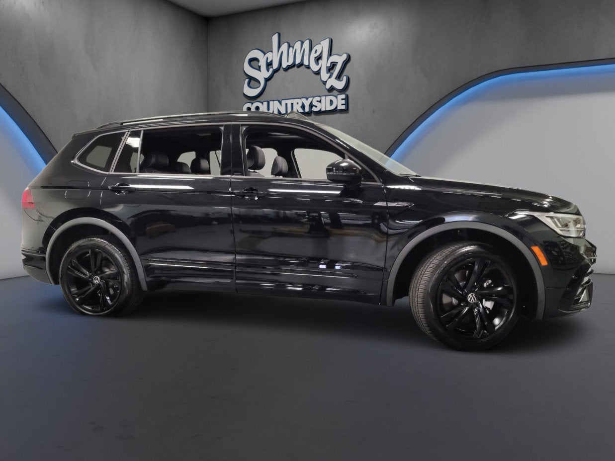 2023 Volkswagen Tiguan SE R-Line Black